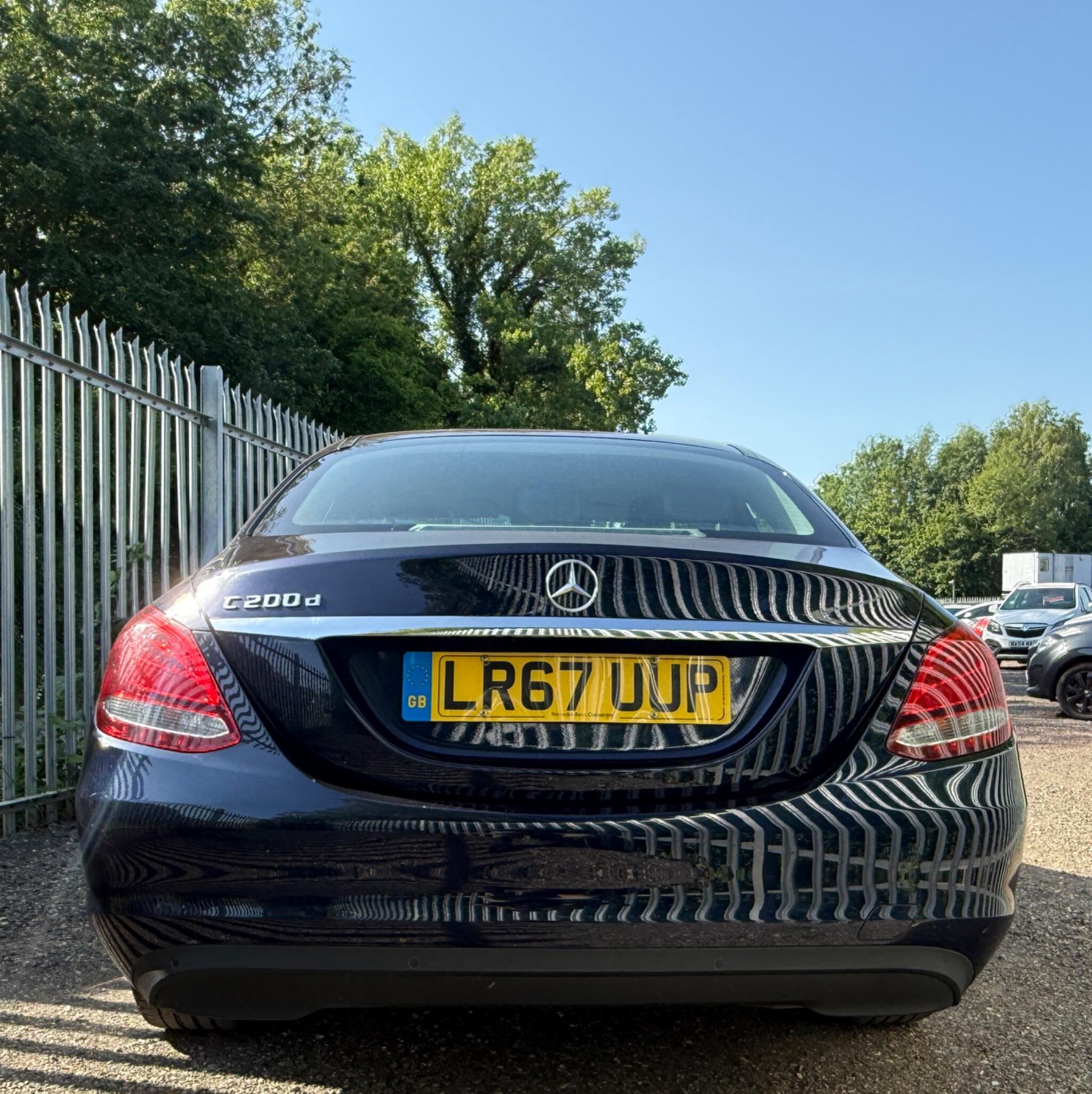 2017 Mercedes-Benz C Class image 15