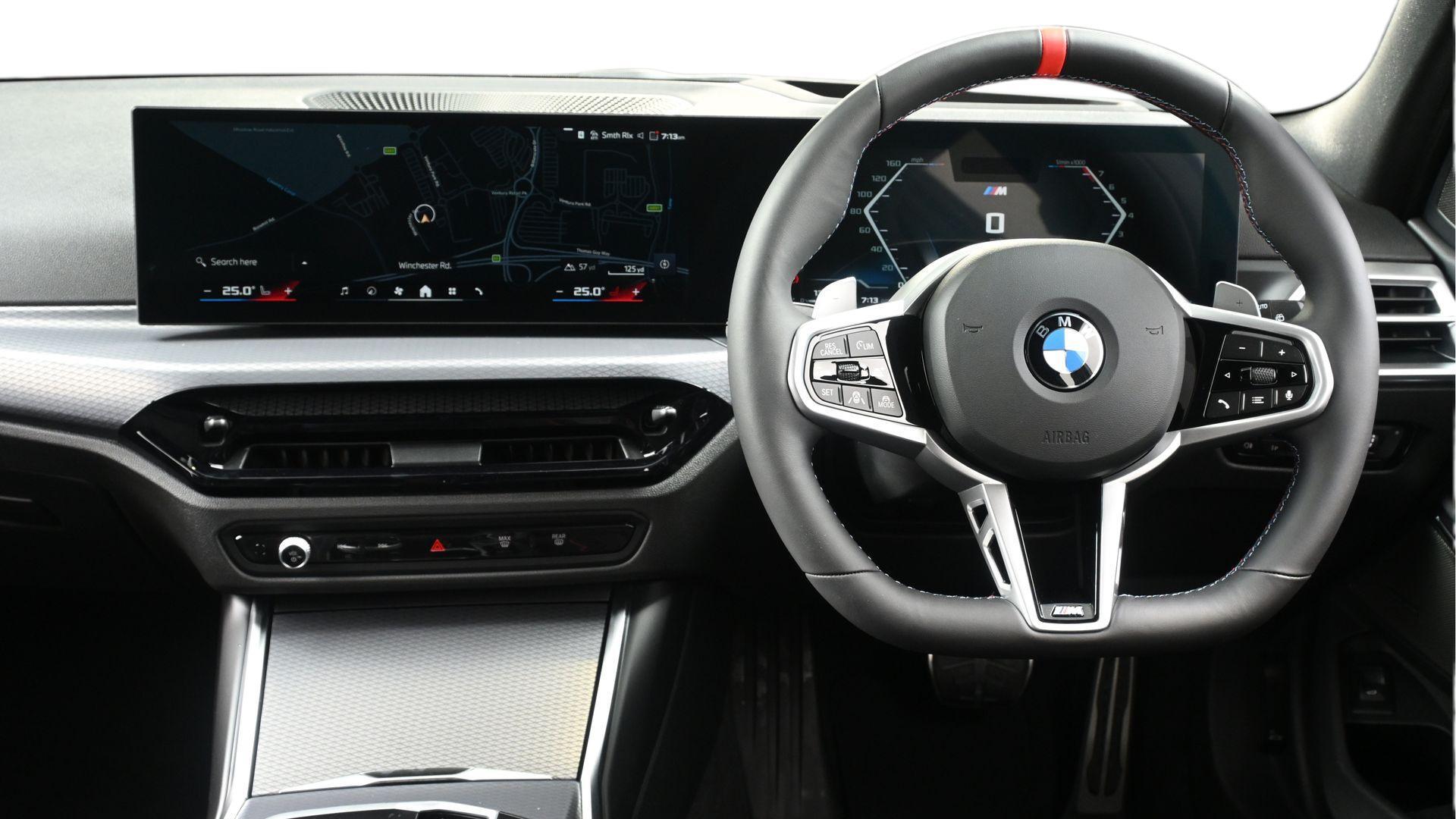 BMW 3 Series view 5