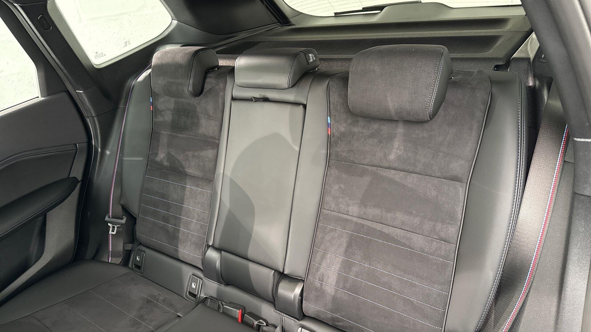 BMW Ix1 view 12