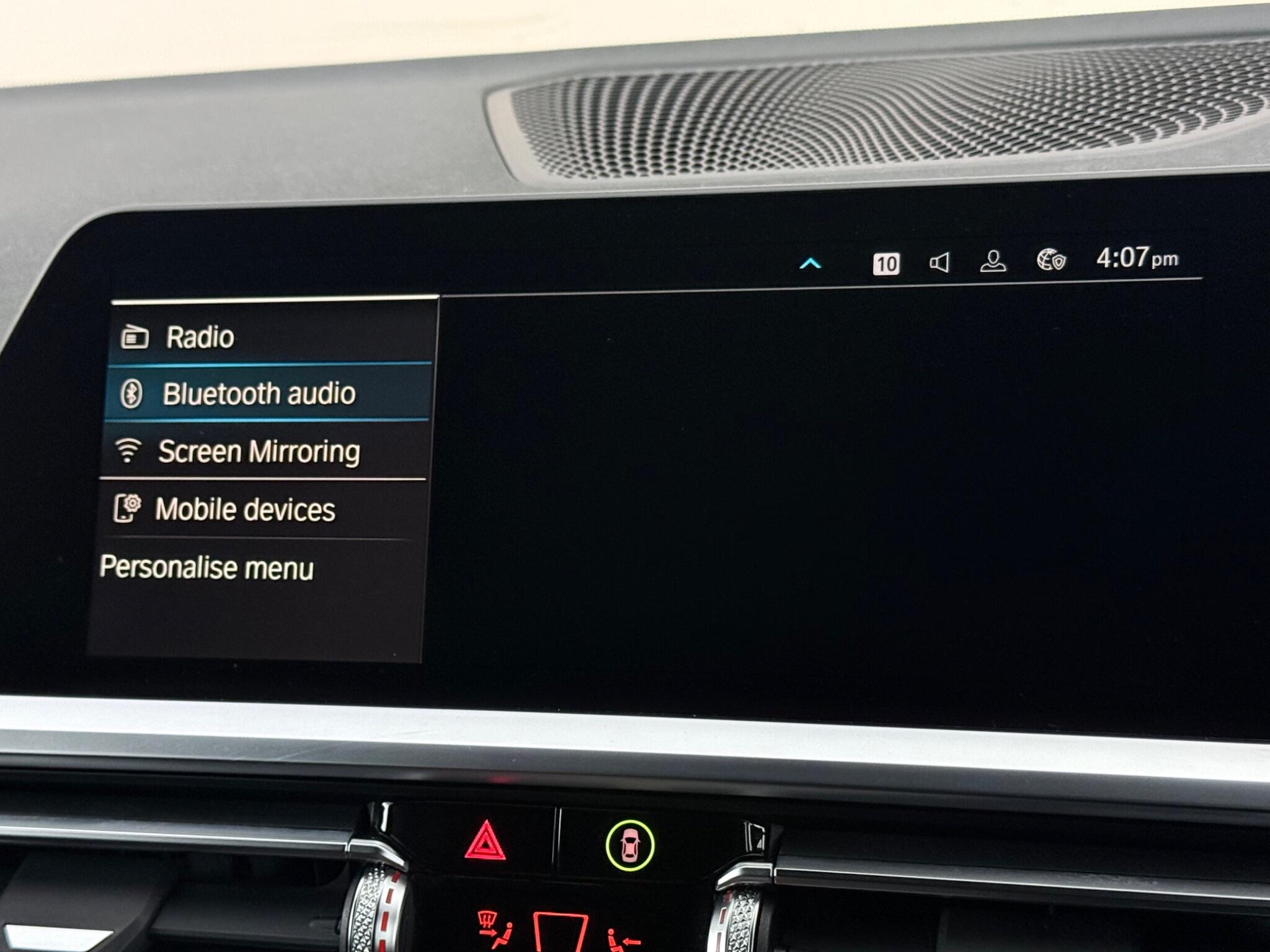 BMW 3 Series view 25