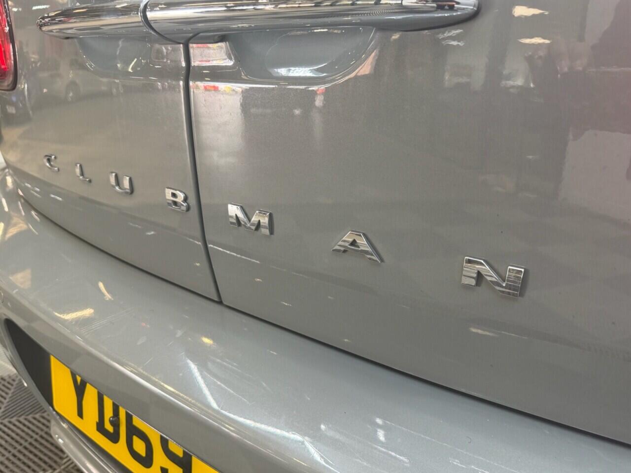 Mini Clubman view 37