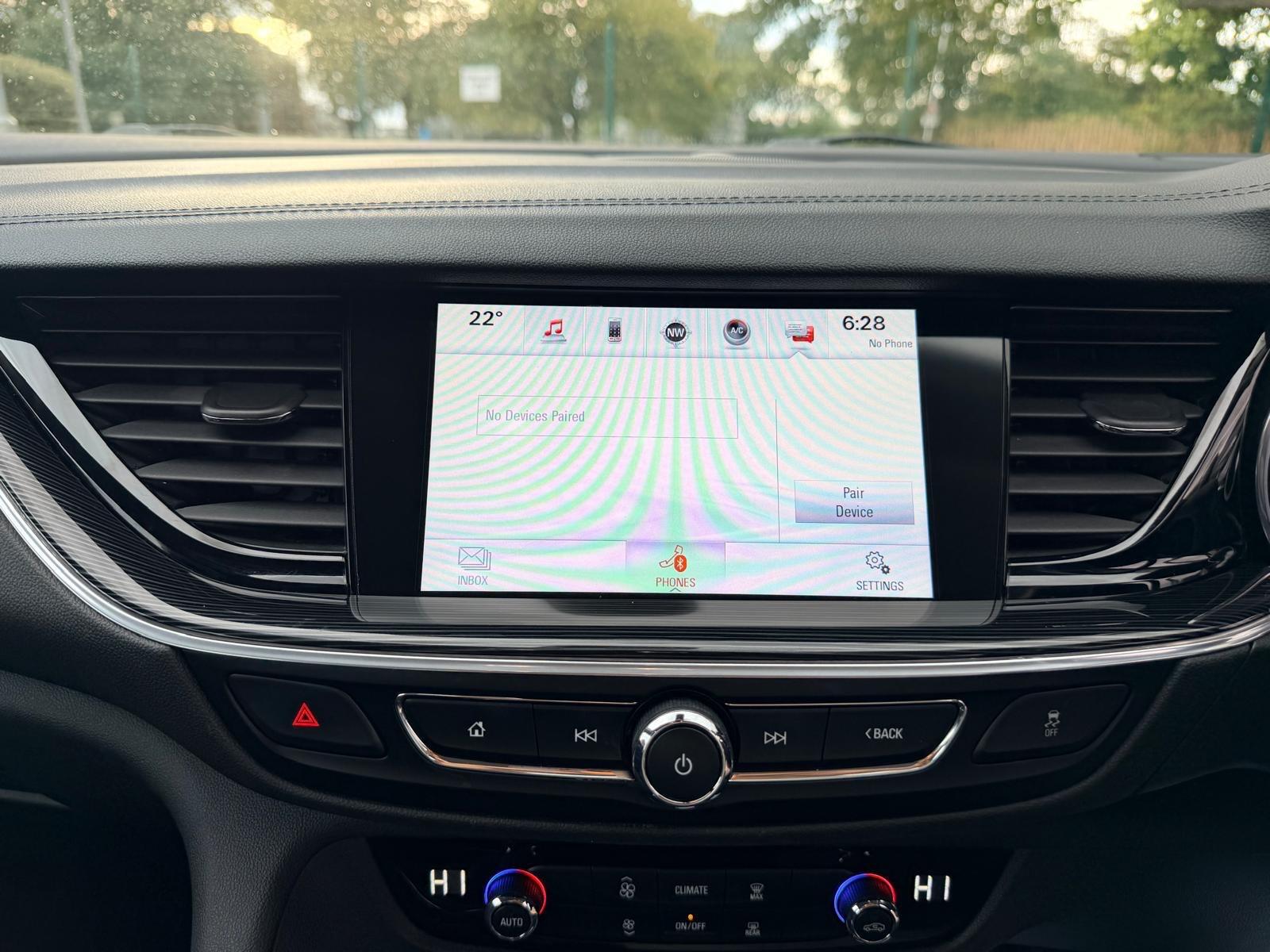 Vauxhall Insignia view 15