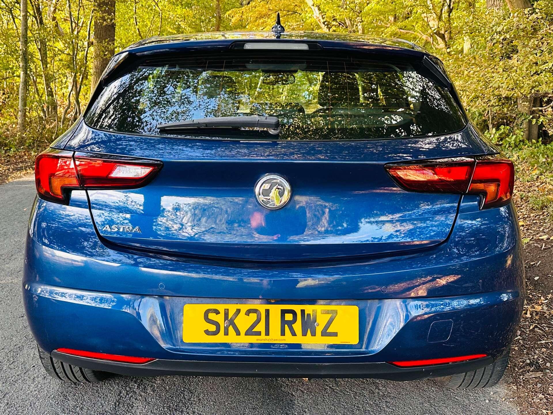 Vauxhall Astra view 36