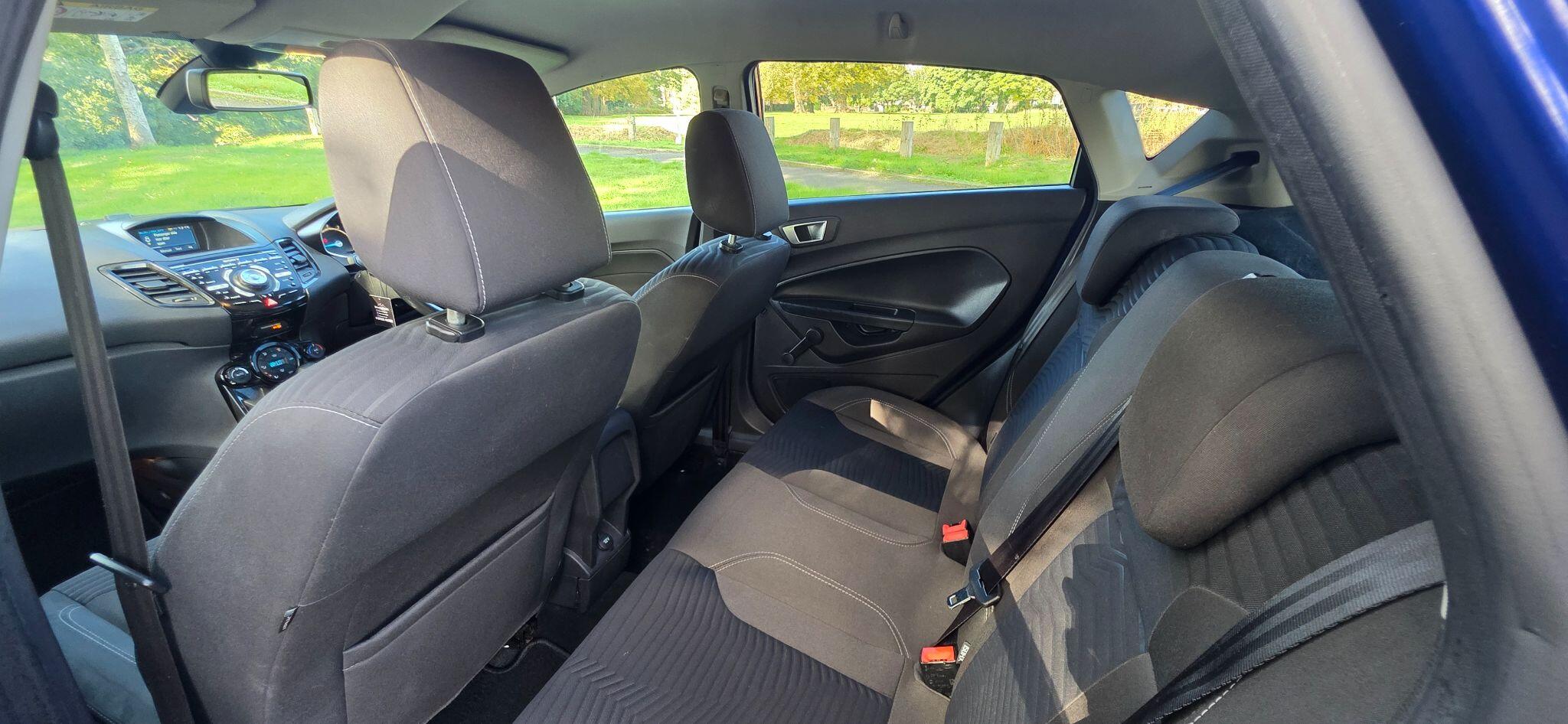 Ford Fiesta view 29