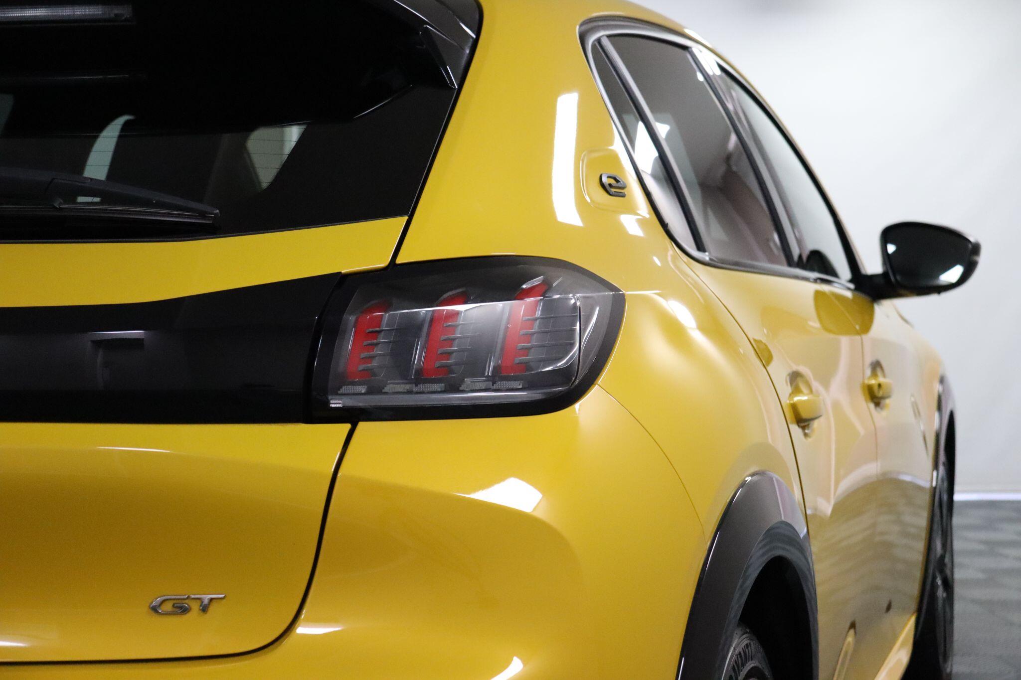 Peugeot E-208 view 24