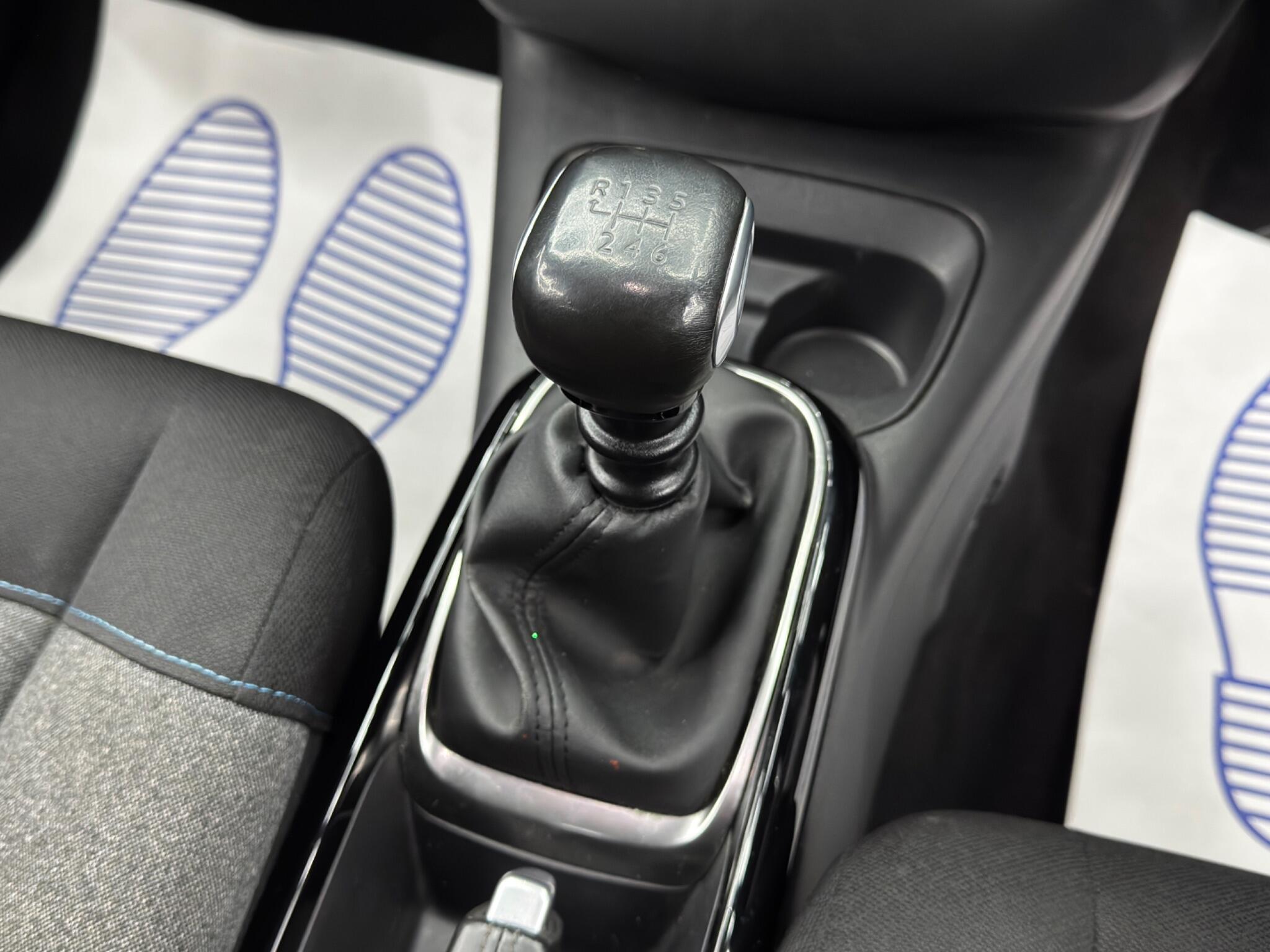 Citroen C4 Cactus view 24