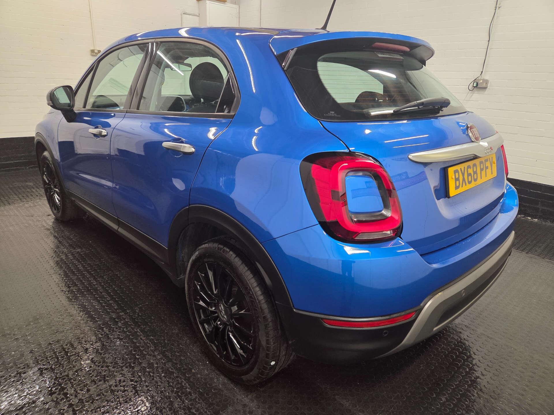 Fiat 500x view 32
