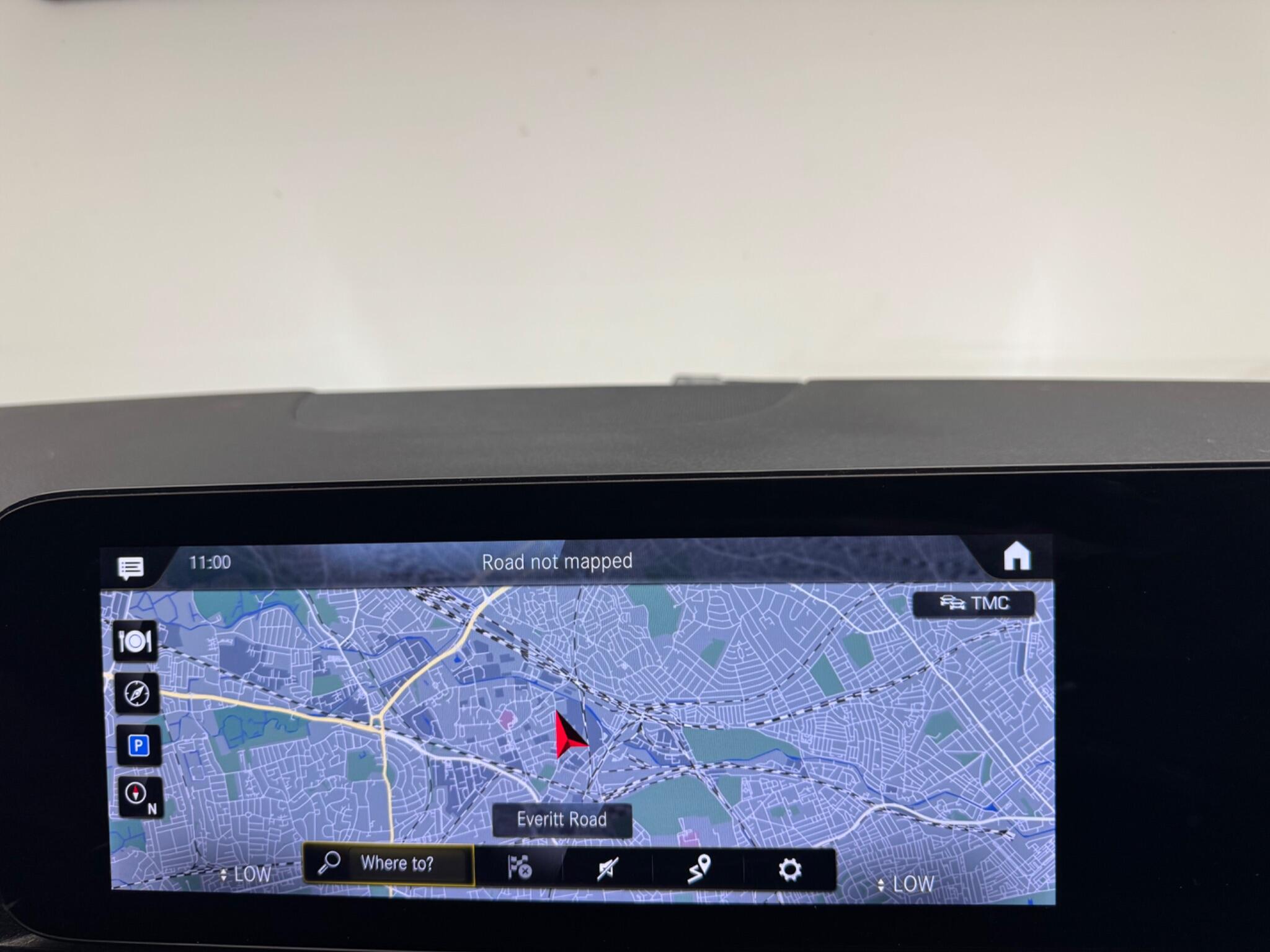 Mercedes-Benz Gla view 14