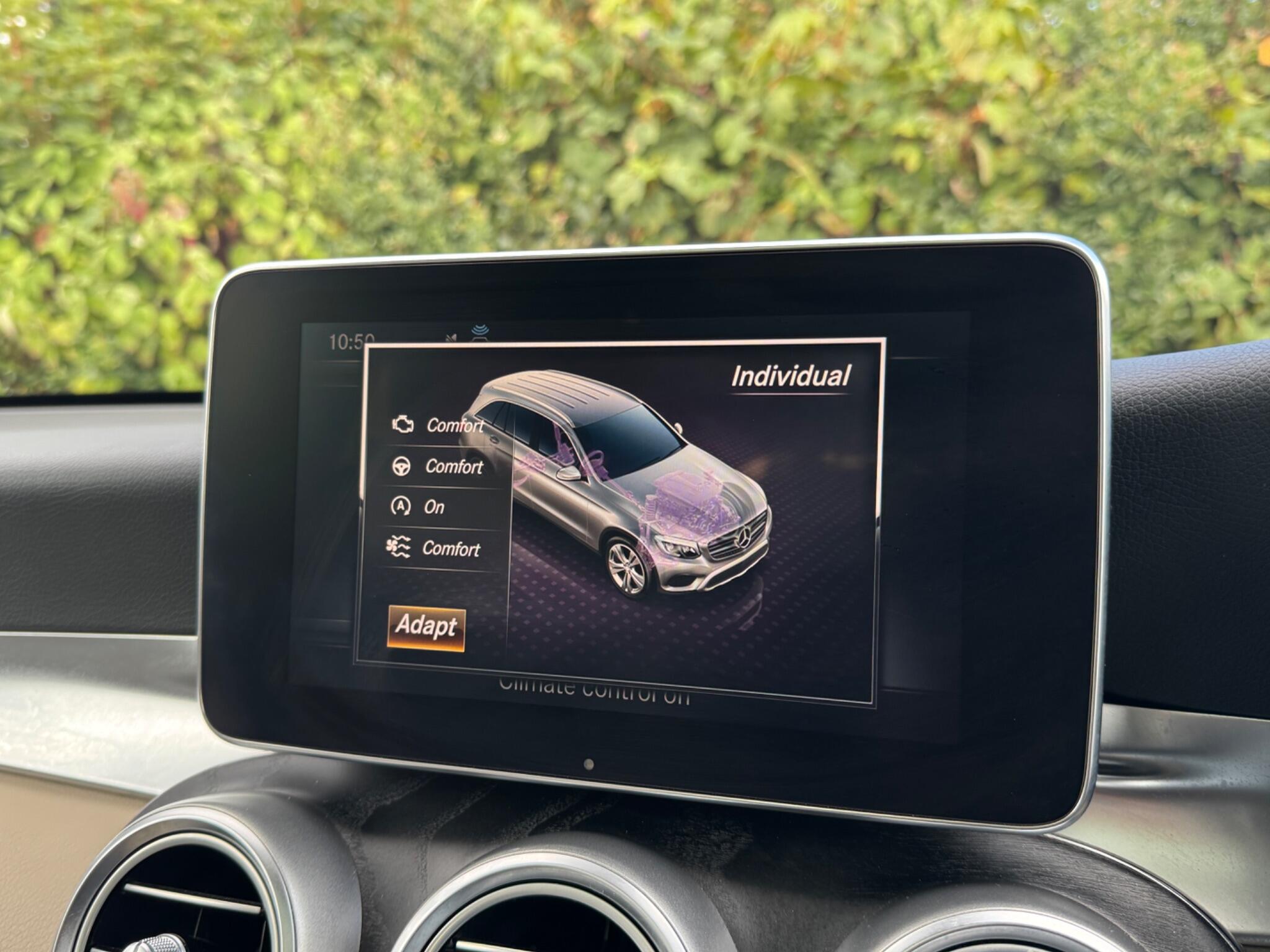 Mercedes-Benz GLC view 52