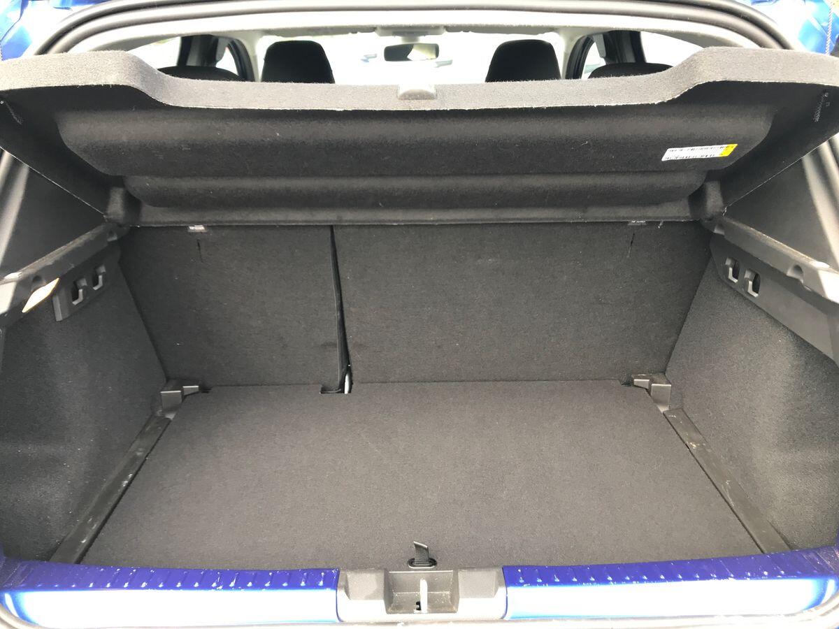 Dacia Sandero view 8
