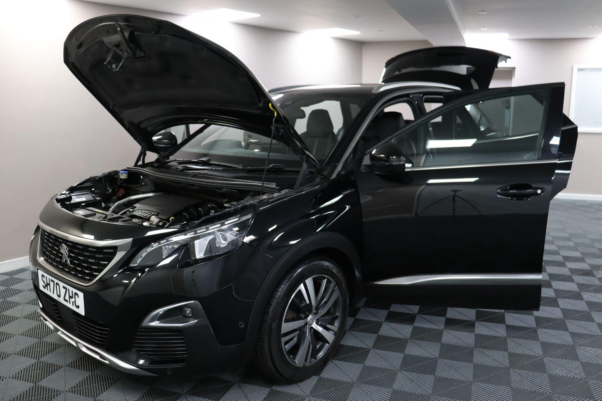 Peugeot 3008 view 16