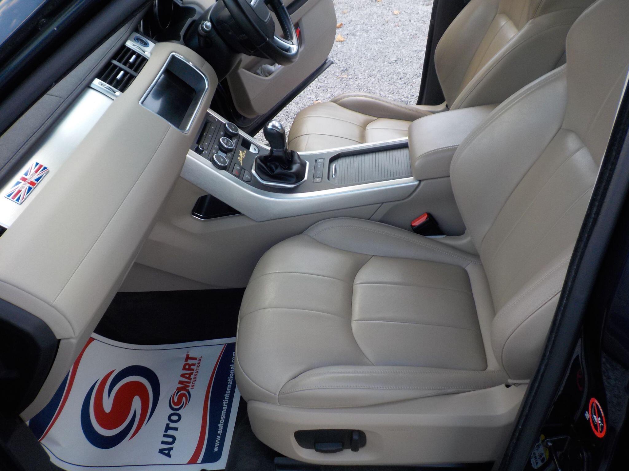 Land Rover Range Rover Evoque 2.0 TD4 SE 4WD Euro 6 (s/s) 5dr