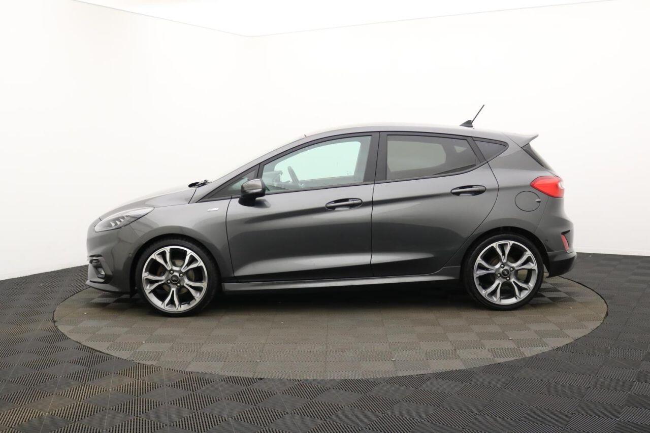 Ford Fiesta view 8