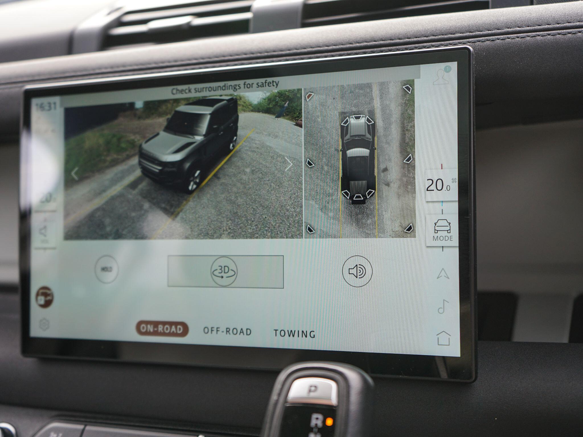 Land Rover Defender view 23