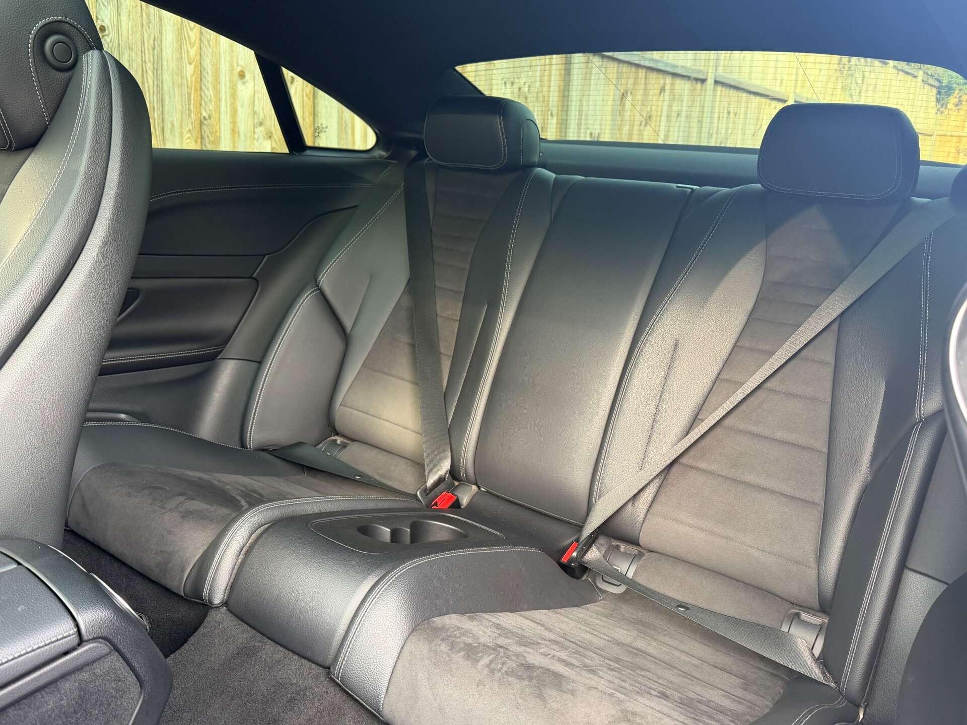 Mercedes-Benz E-Class view 13