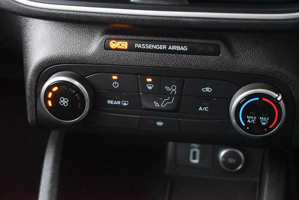 Ford Focus view 62