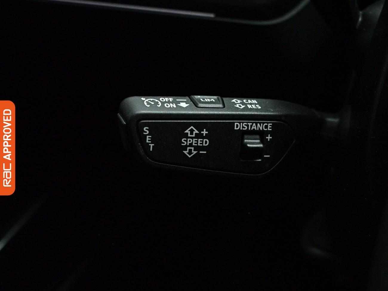Audi Q4 E-Tron view 23
