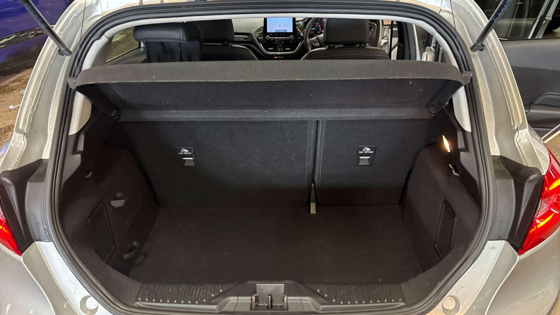 Ford Fiesta view 7