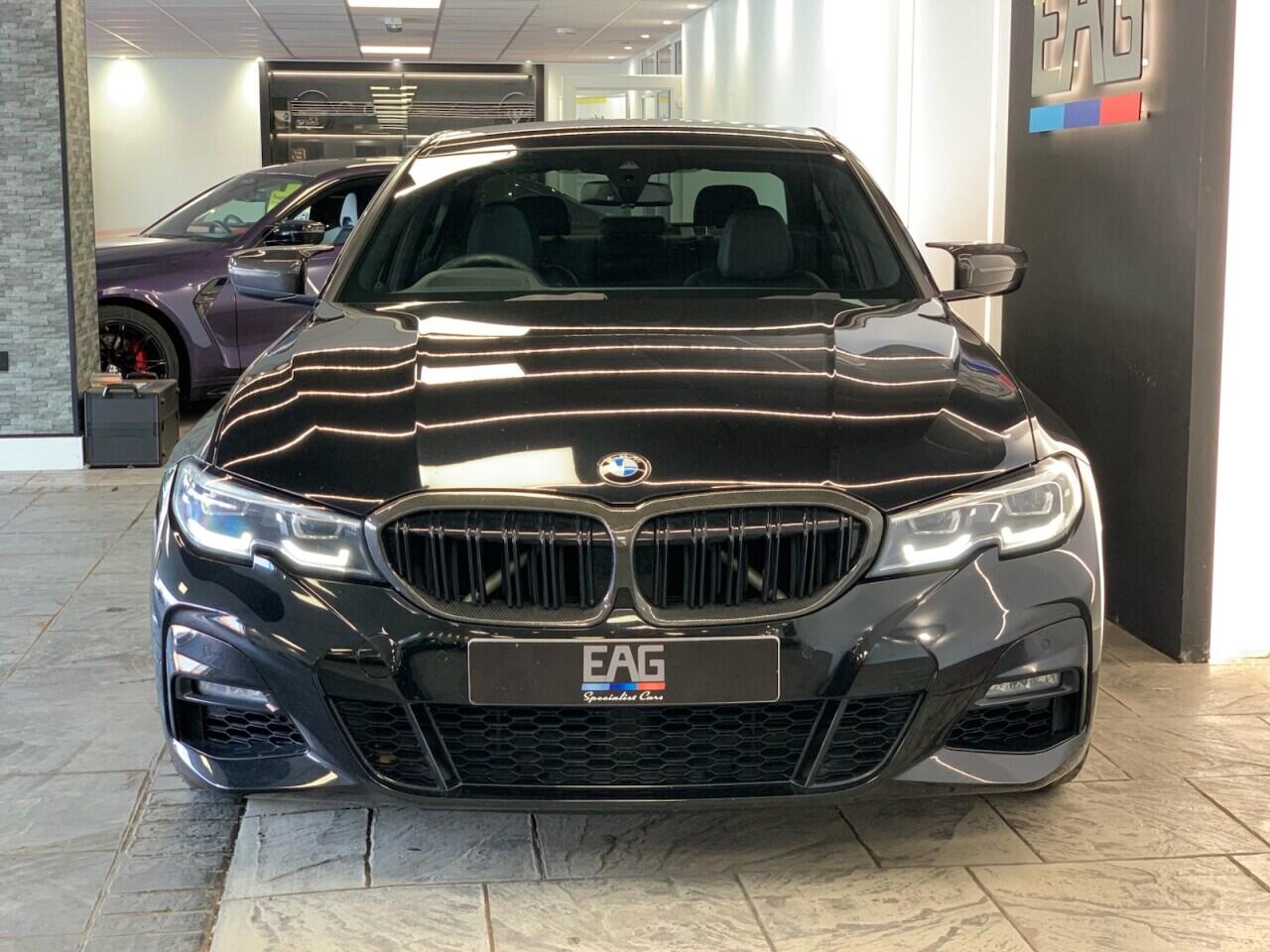 BMW 3 Series view 4