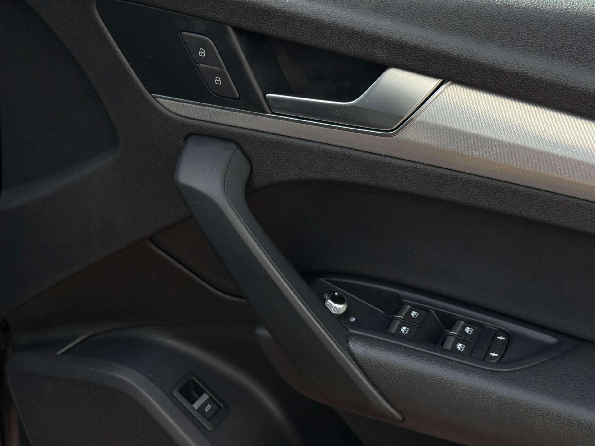Audi Q5 view 29