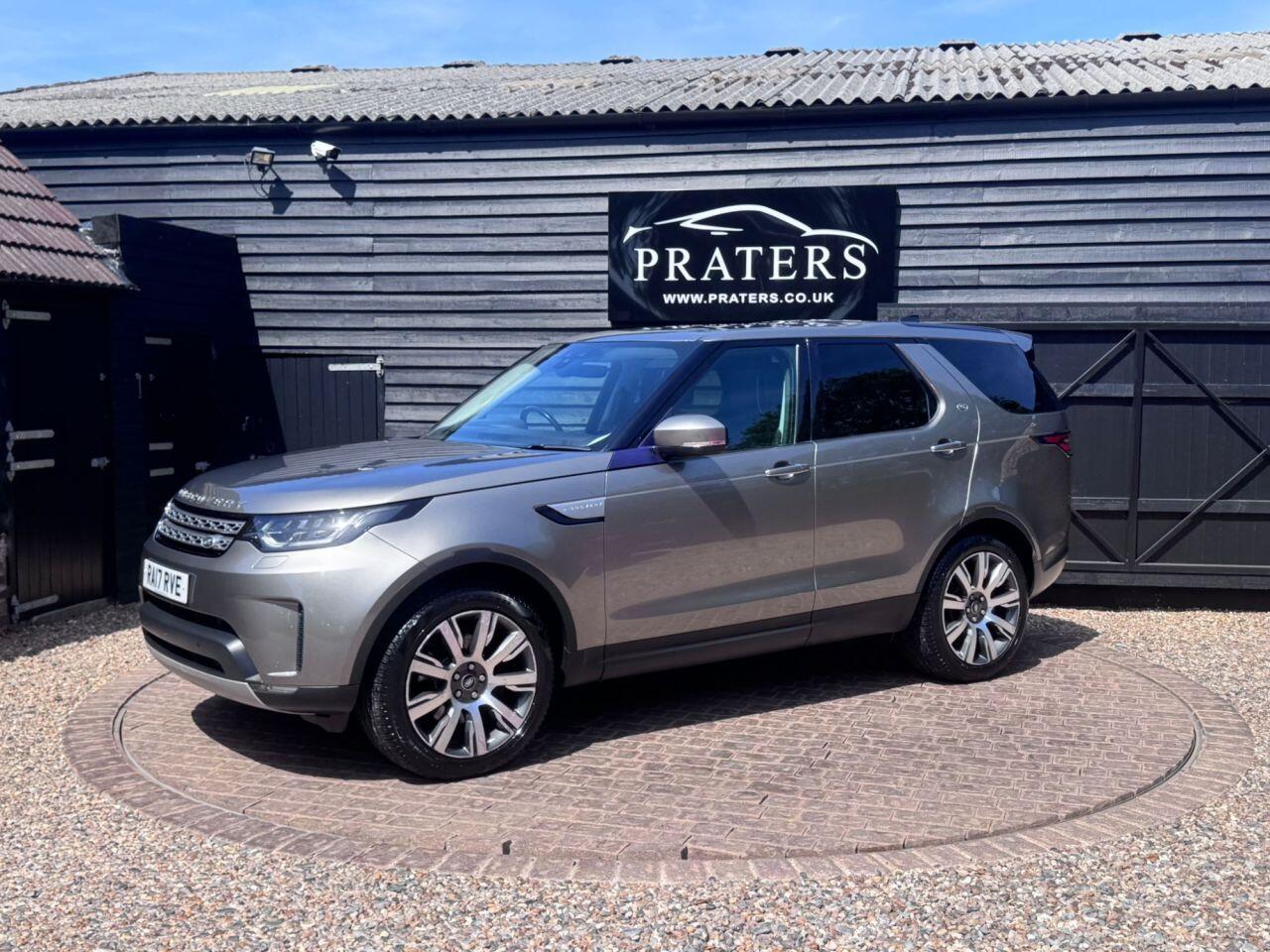 Land Rover Discovery view 2