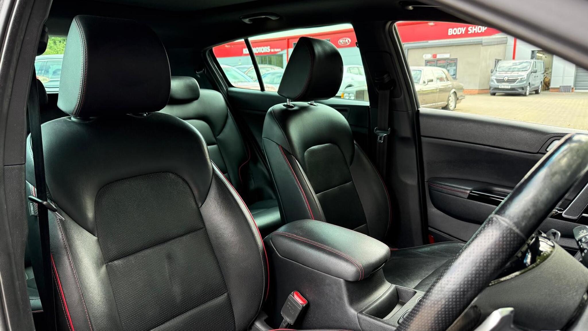 Kia Sportage view 23