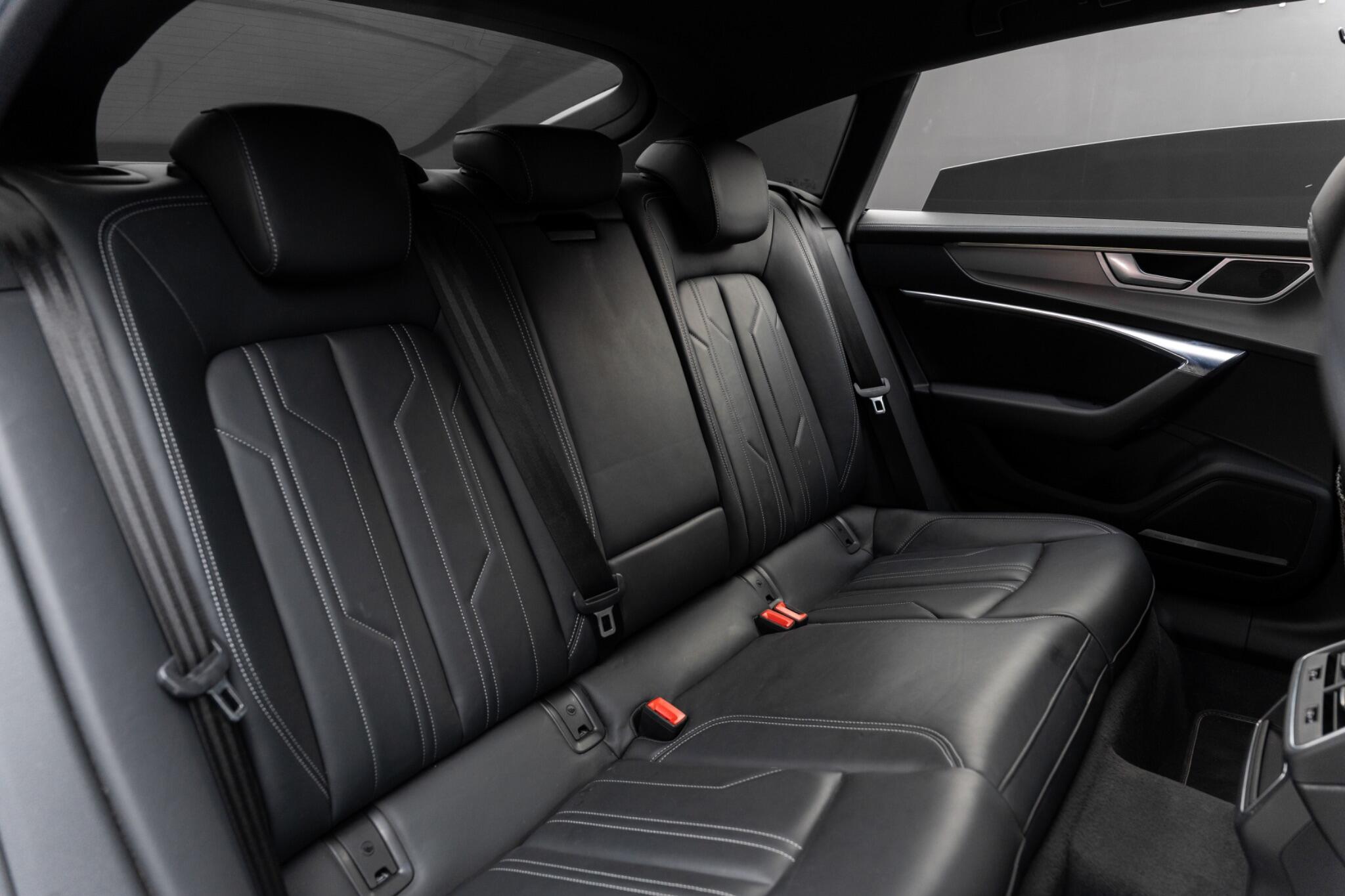 Audi A7 view 38