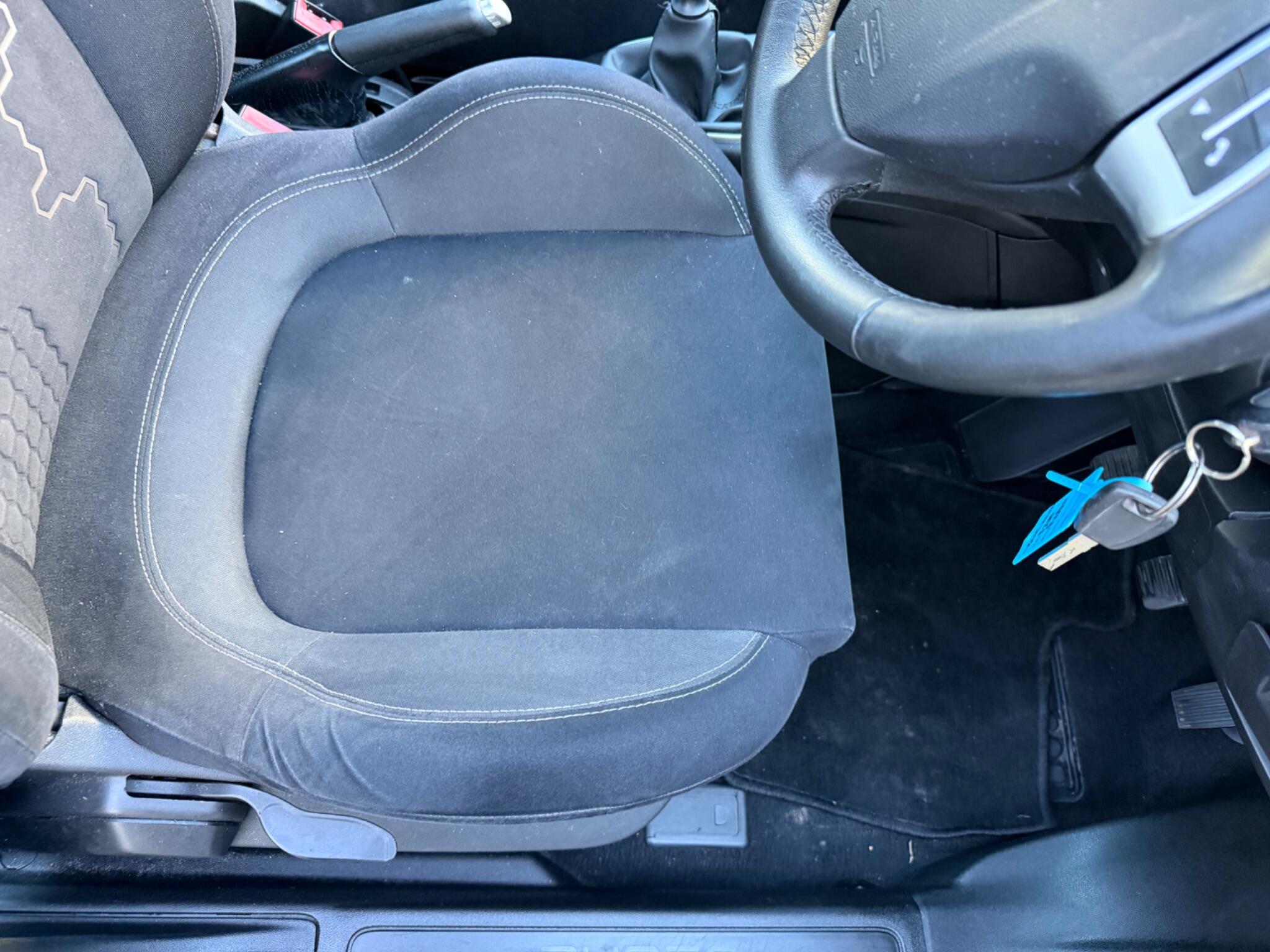 Fiat Punto view 13