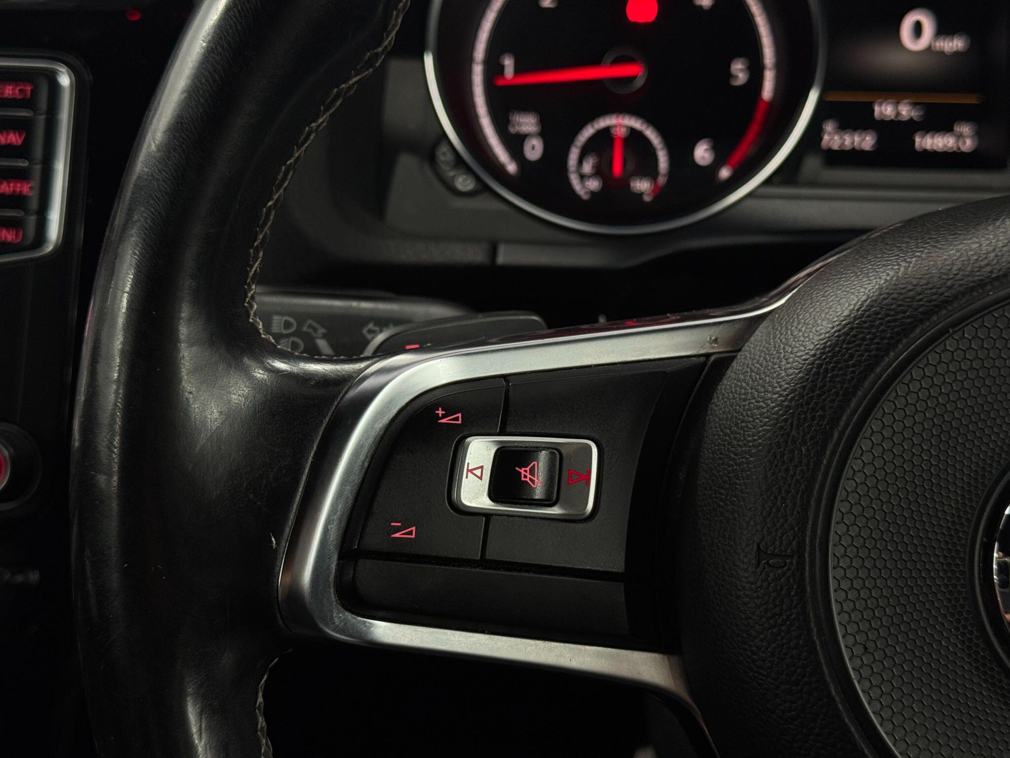 Volkswagen Scirocco view 42