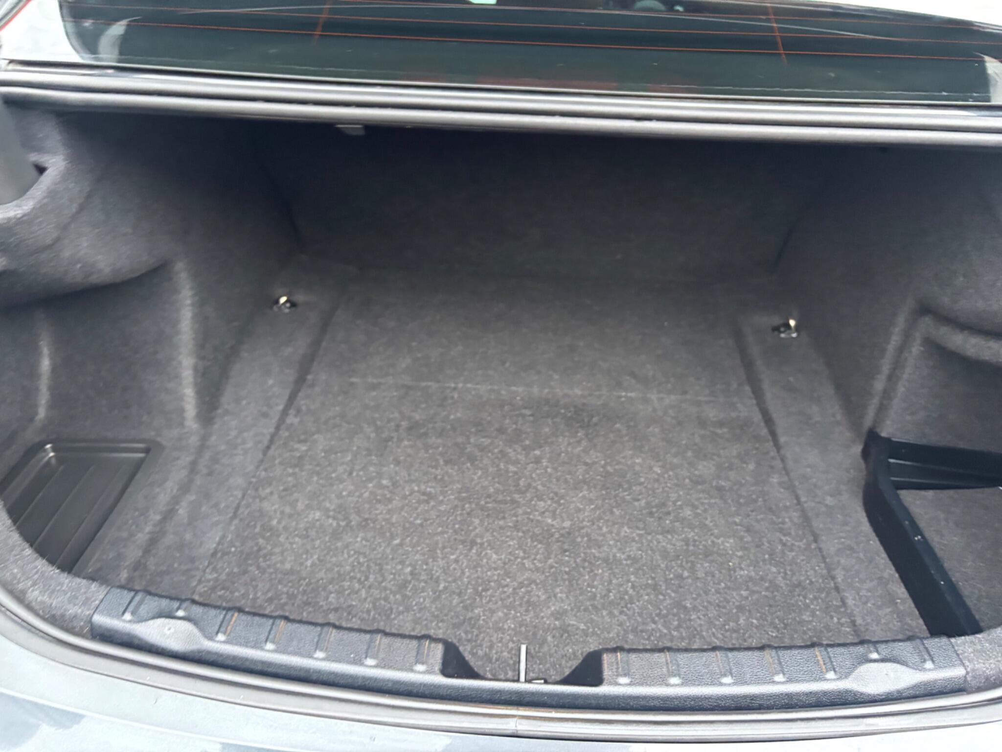 BMW 3 Series view 50