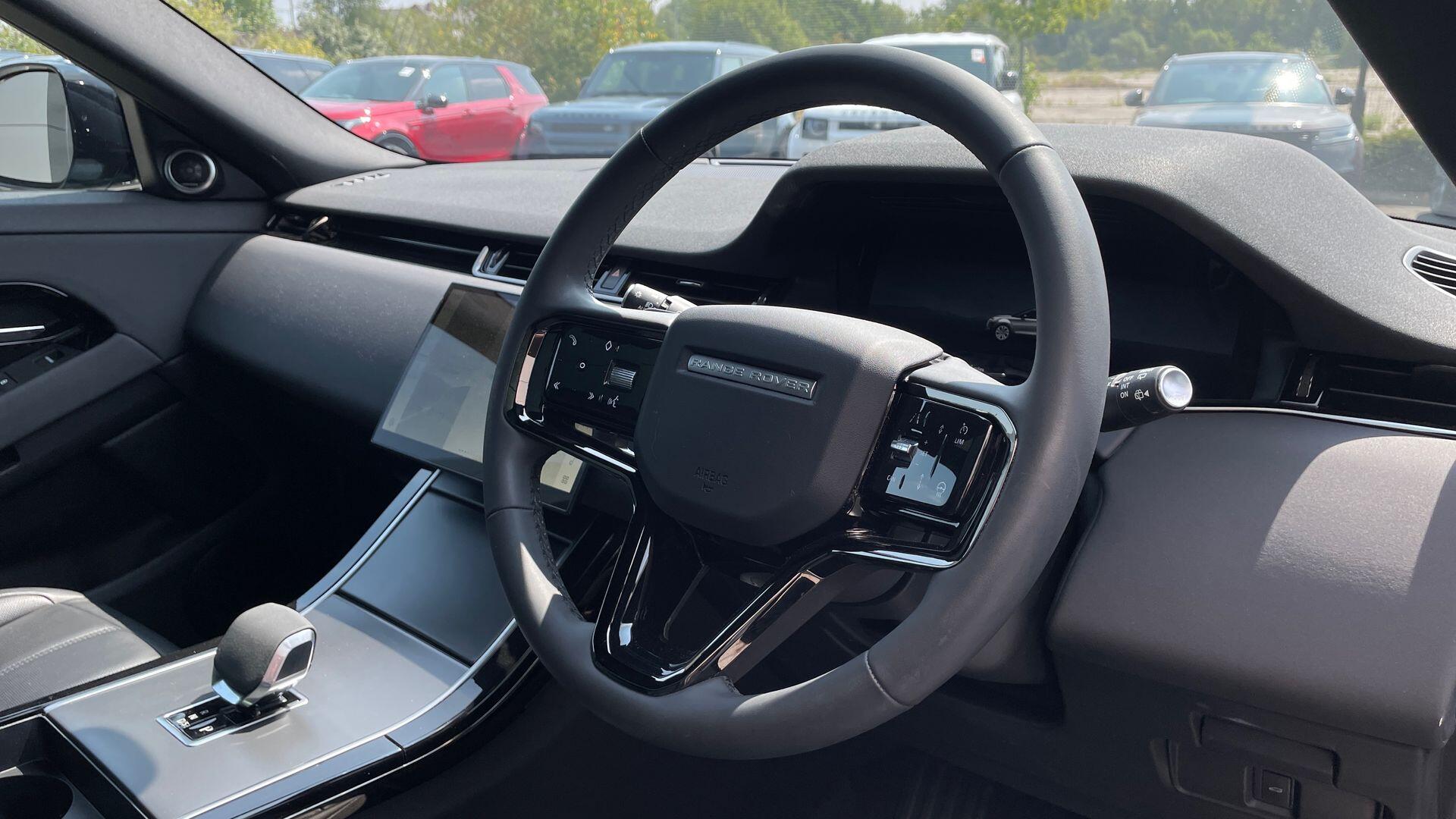 Land Rover Range Rover Evoque view 36