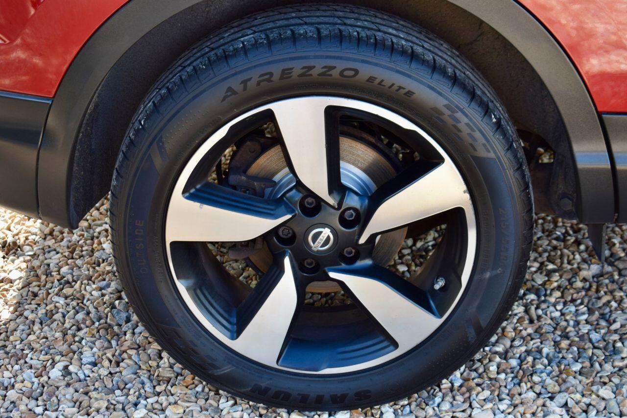 Nissan Qashqai view 19