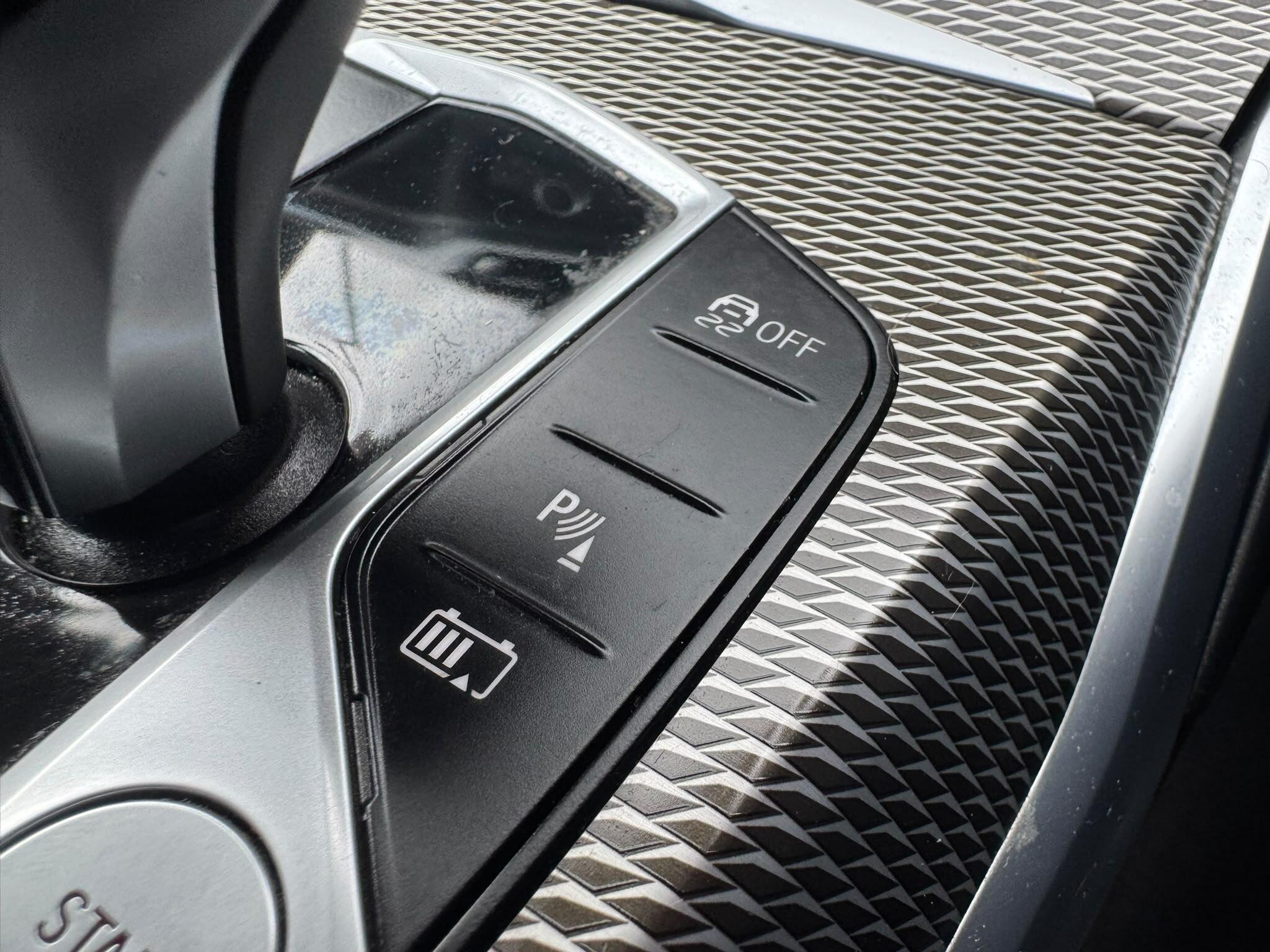 BMW 3 Series view 57
