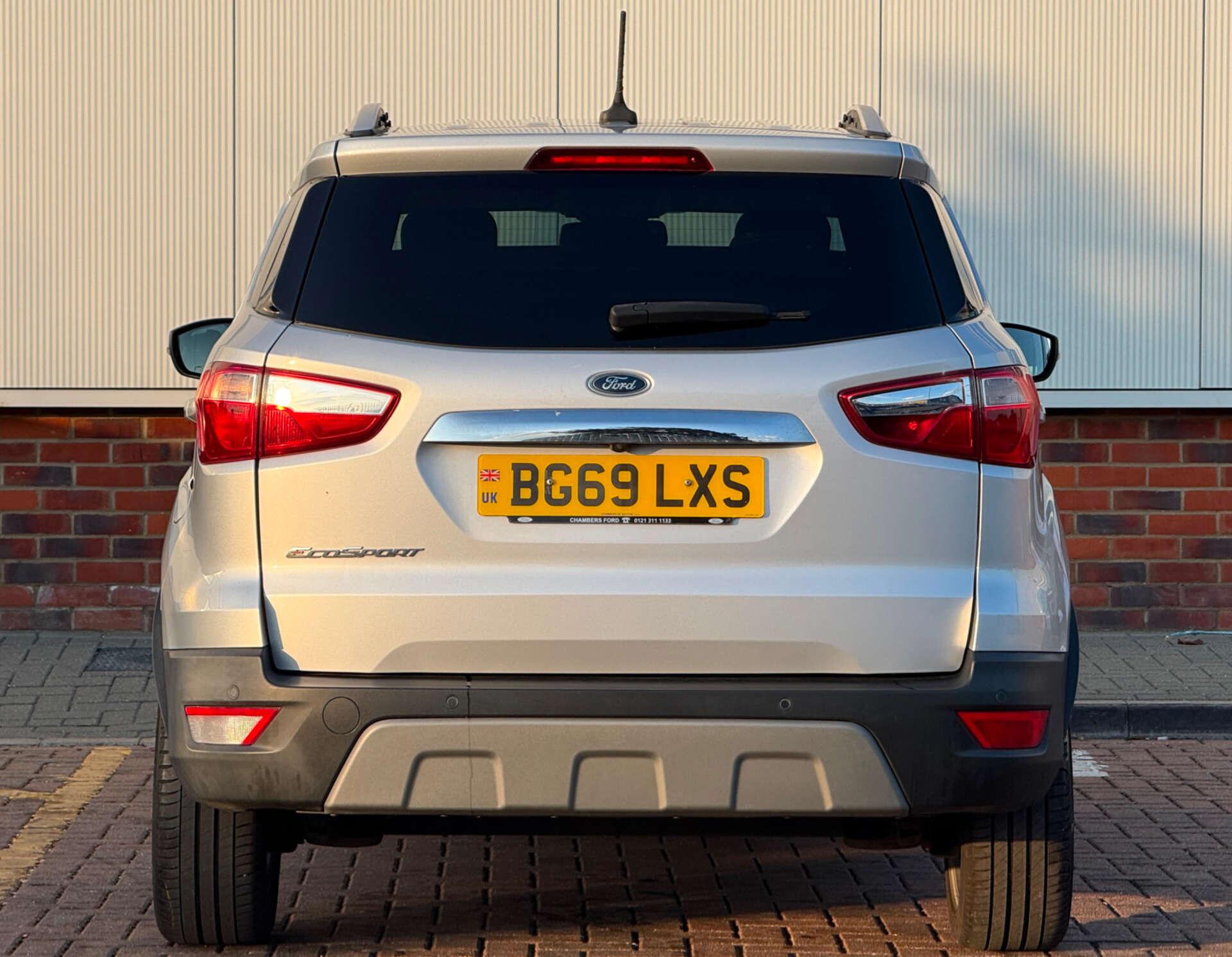 Ford Ecosport view 10