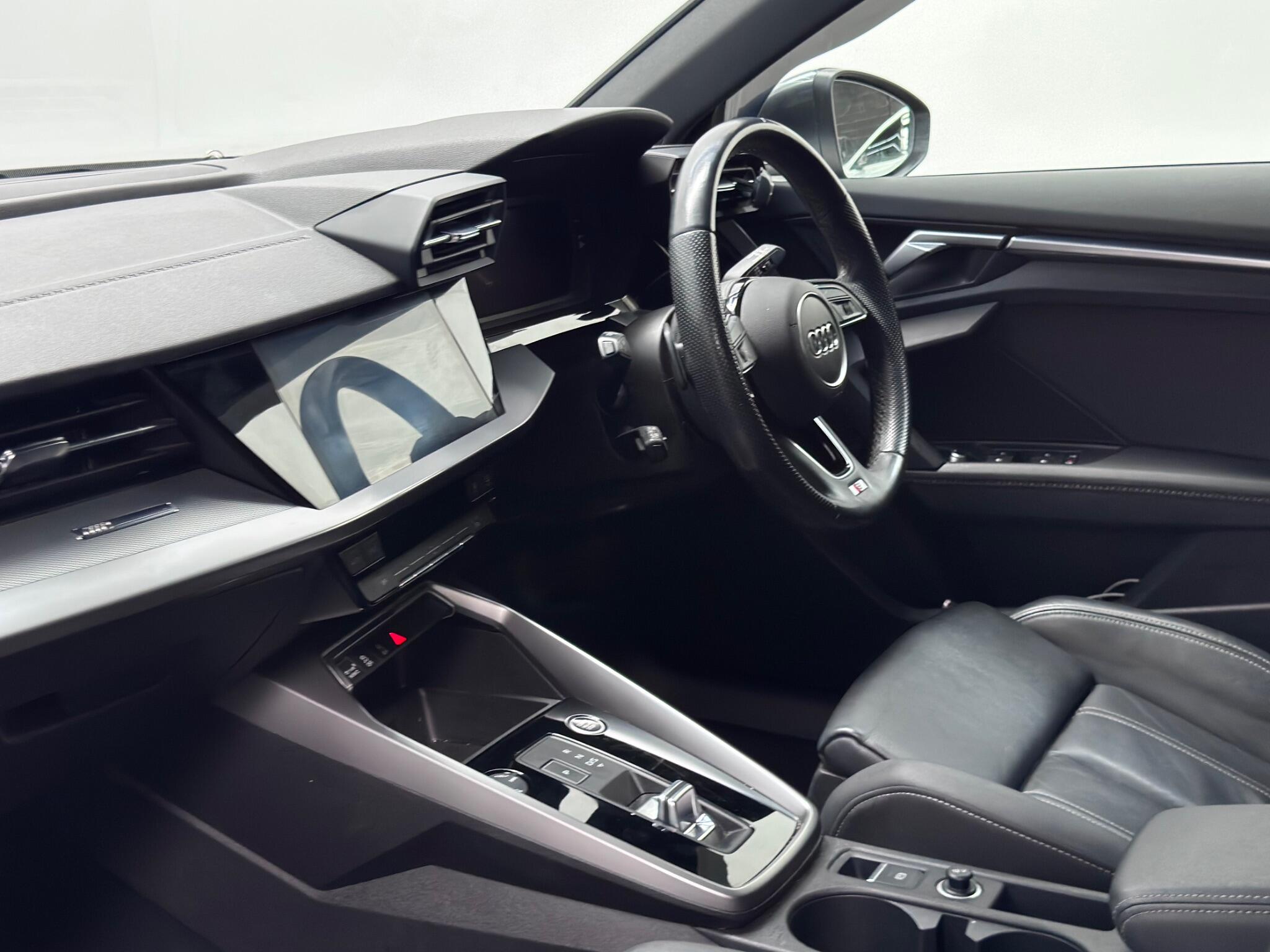 Audi A3 view 45