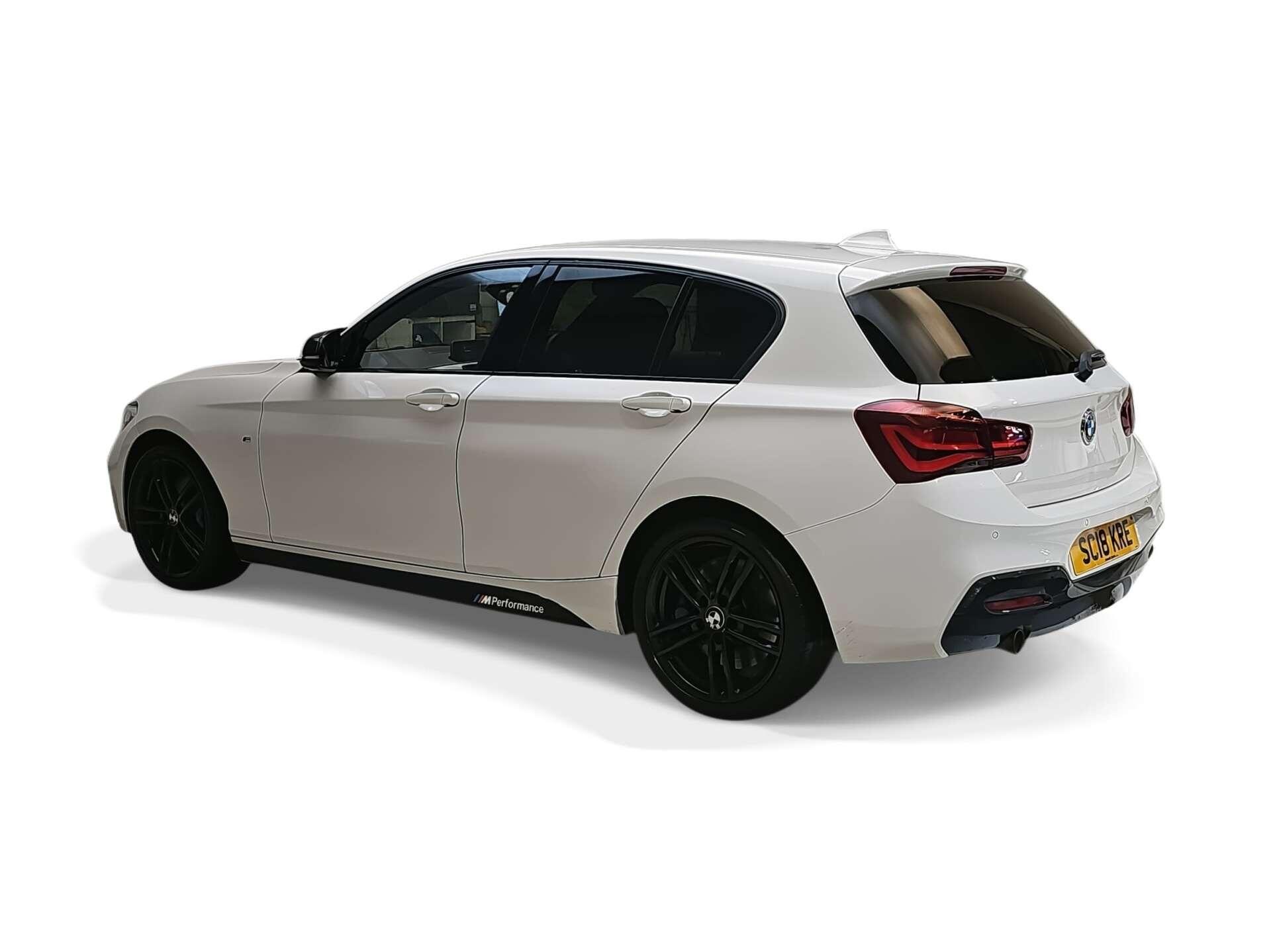 BMW 1 Series view 5