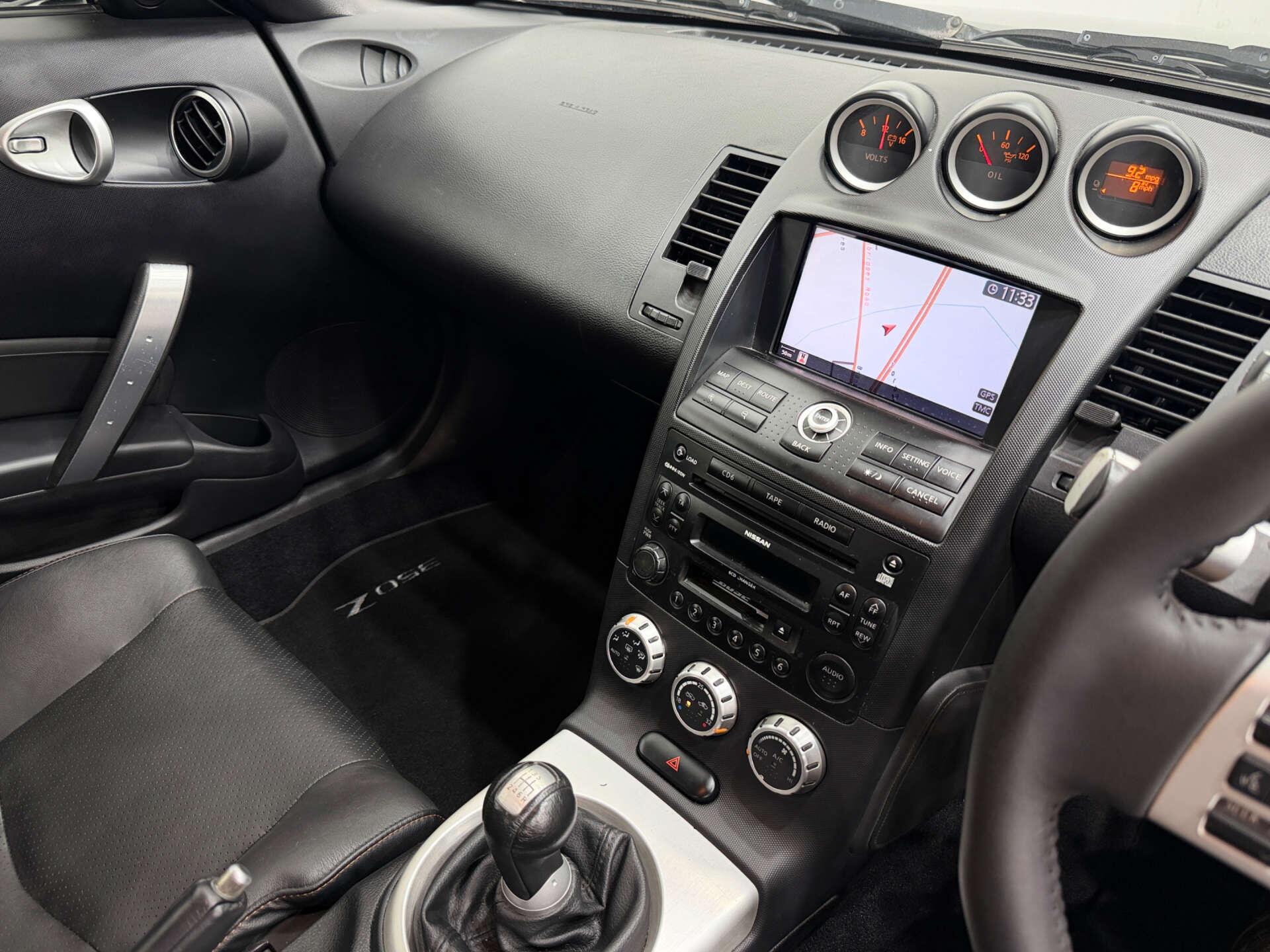 Nissan 350Z view 45