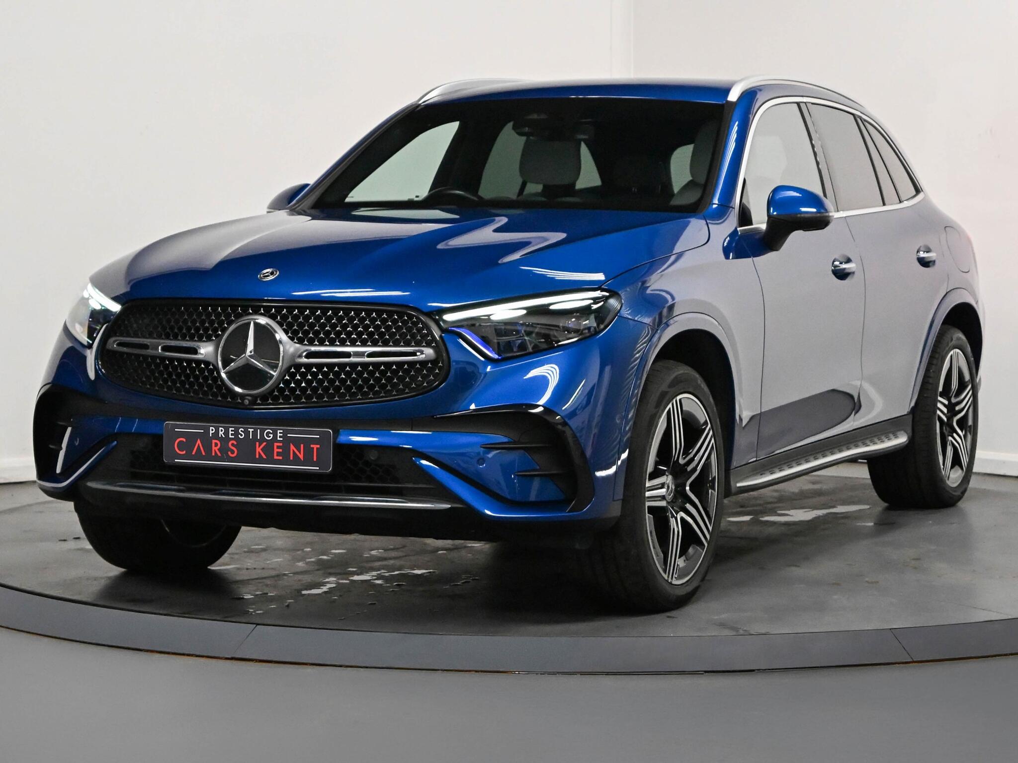Mercedes-Benz GLC view 6