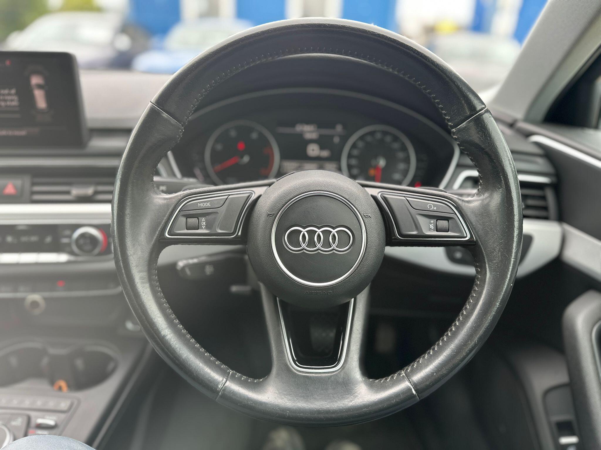 Audi A4 Avant view 29