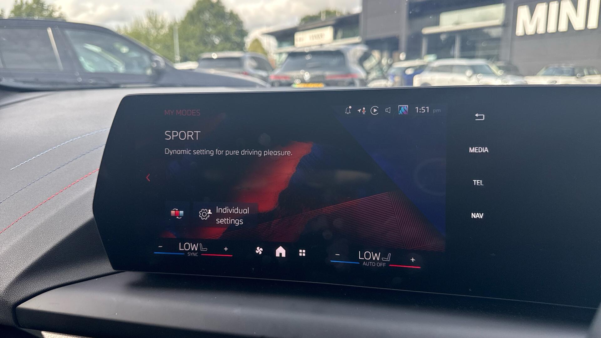 BMW 1 Series view 45