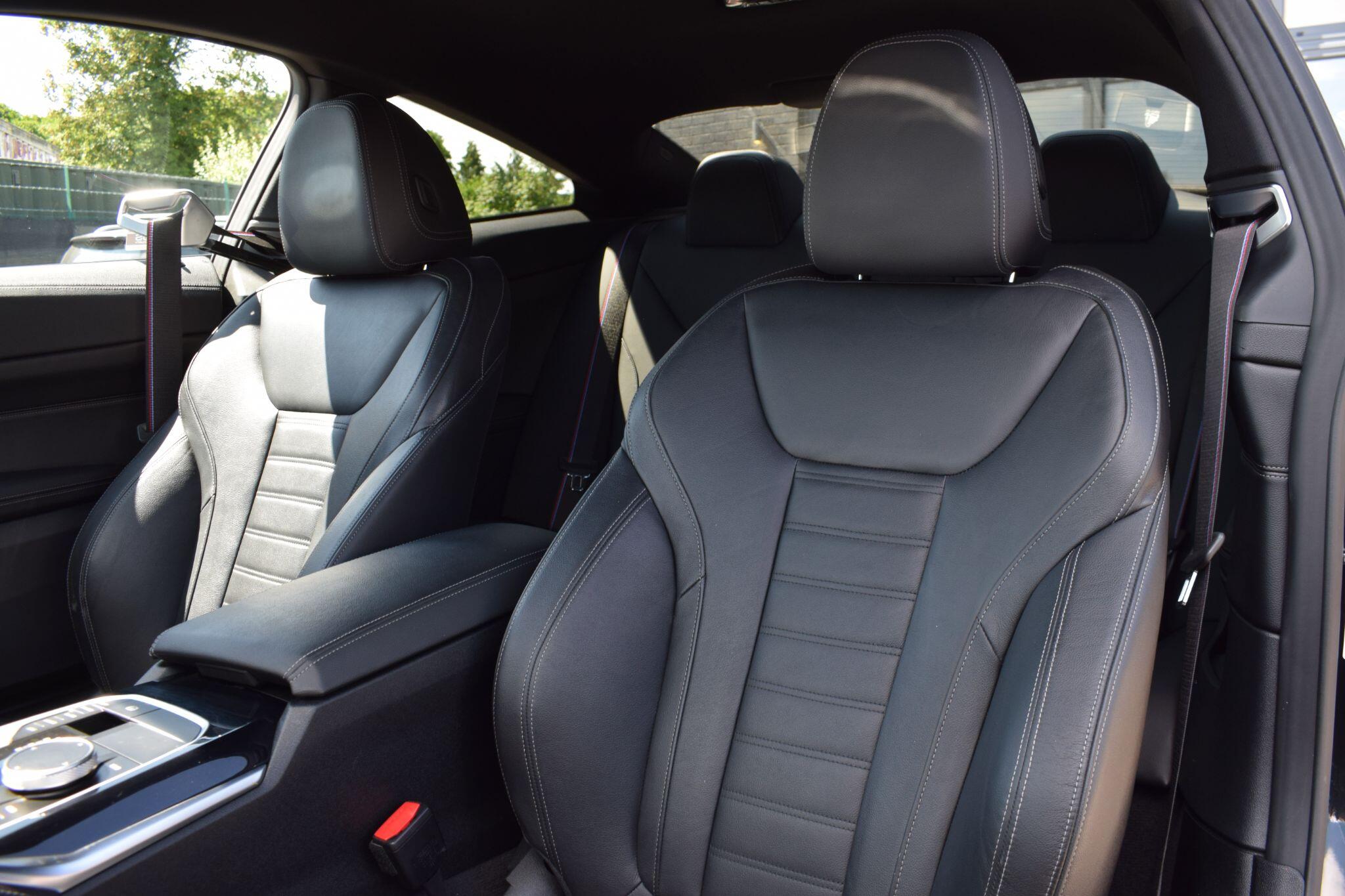 BMW 4 Series view 8