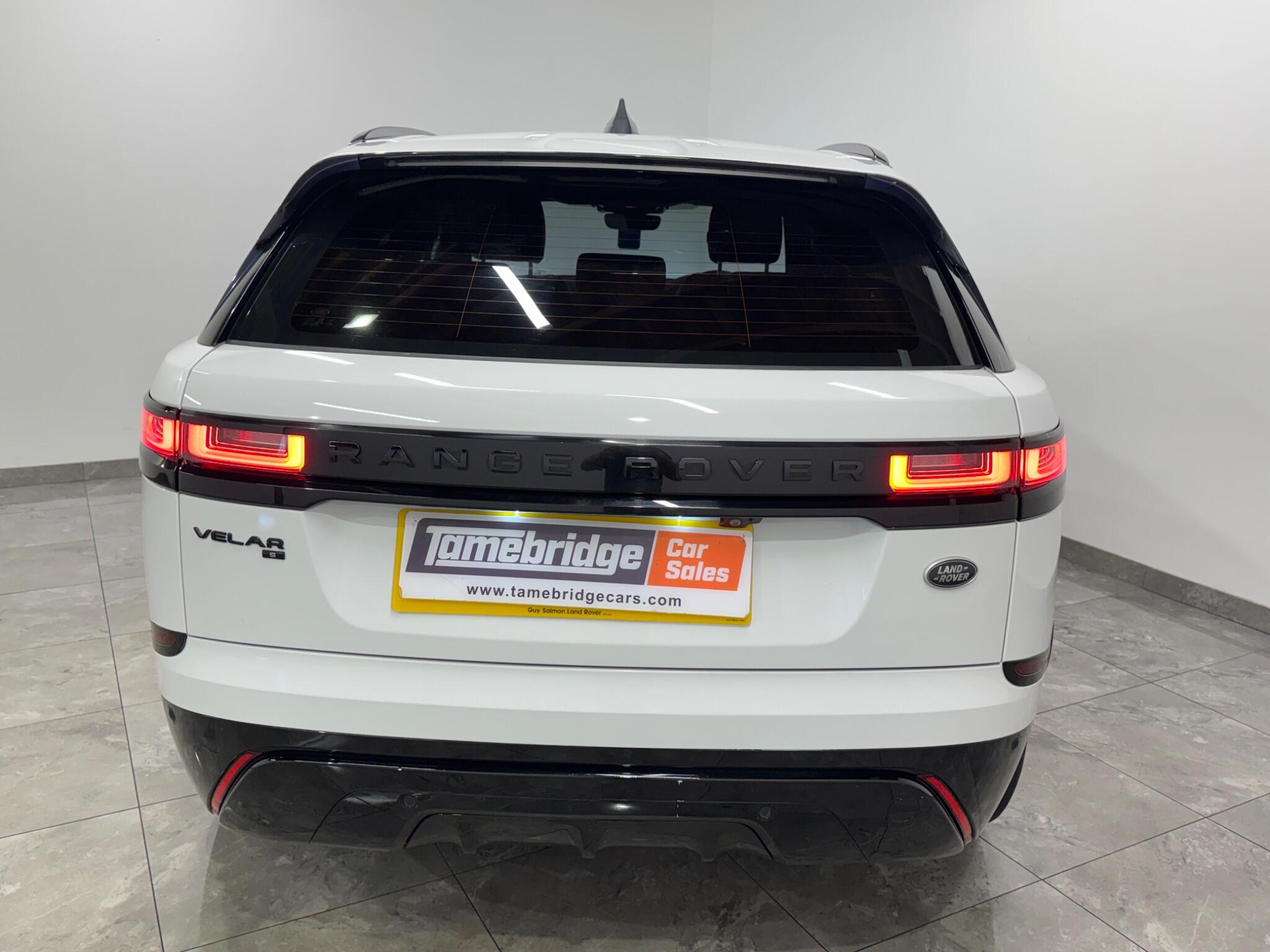Land Rover Range Rover Velar view 7