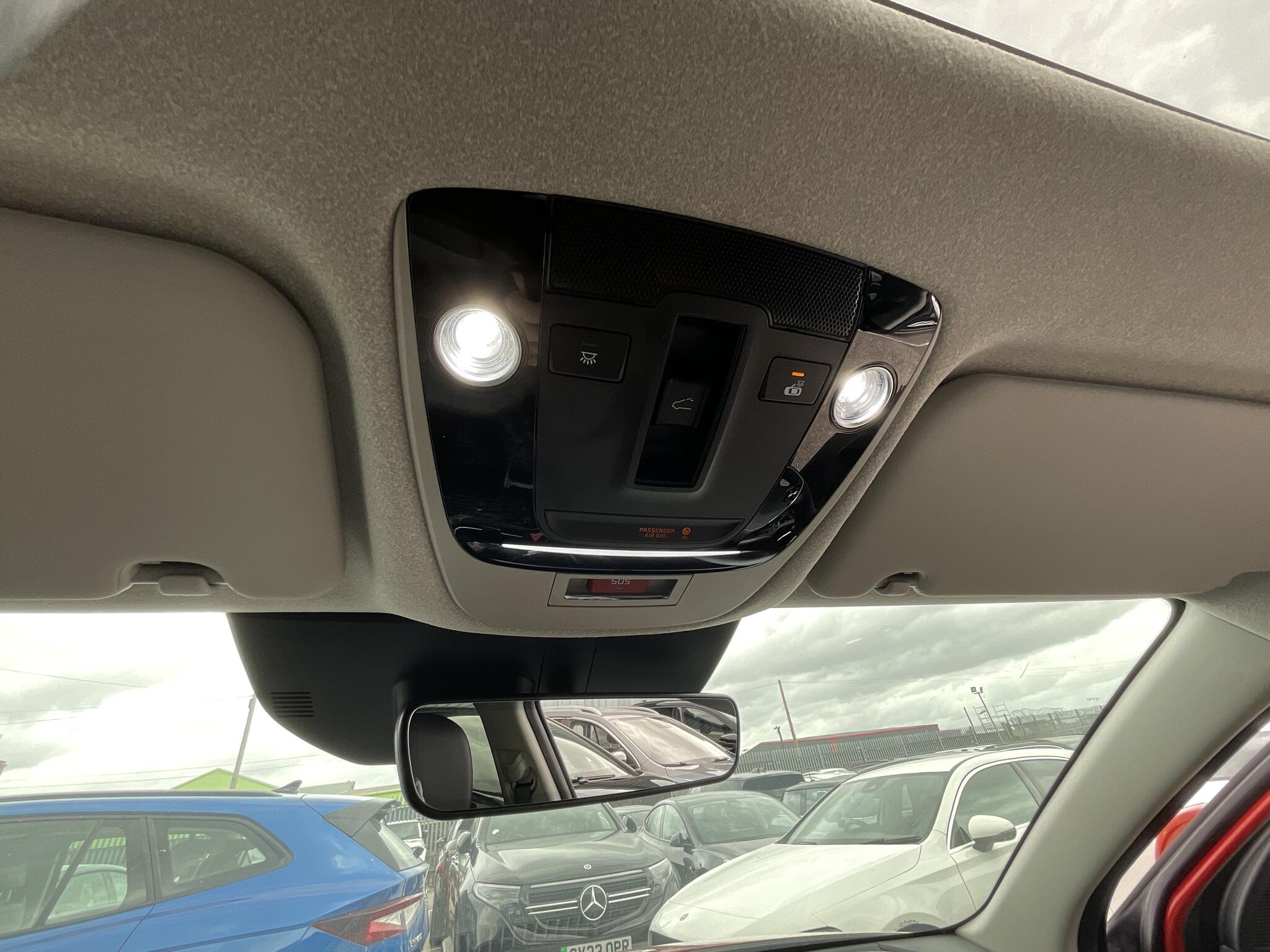 Kia Niro view 31