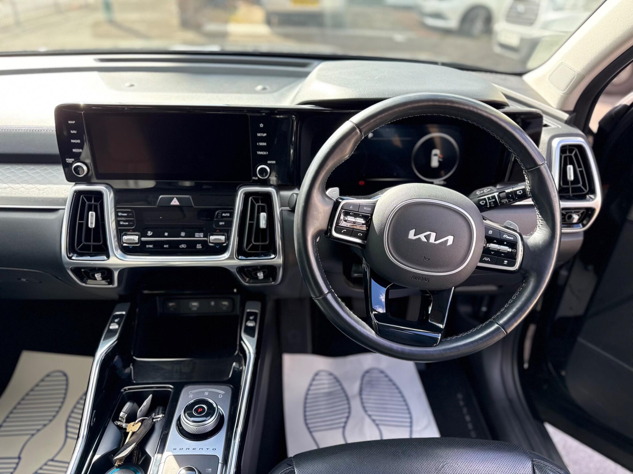Kia Sorento view 12