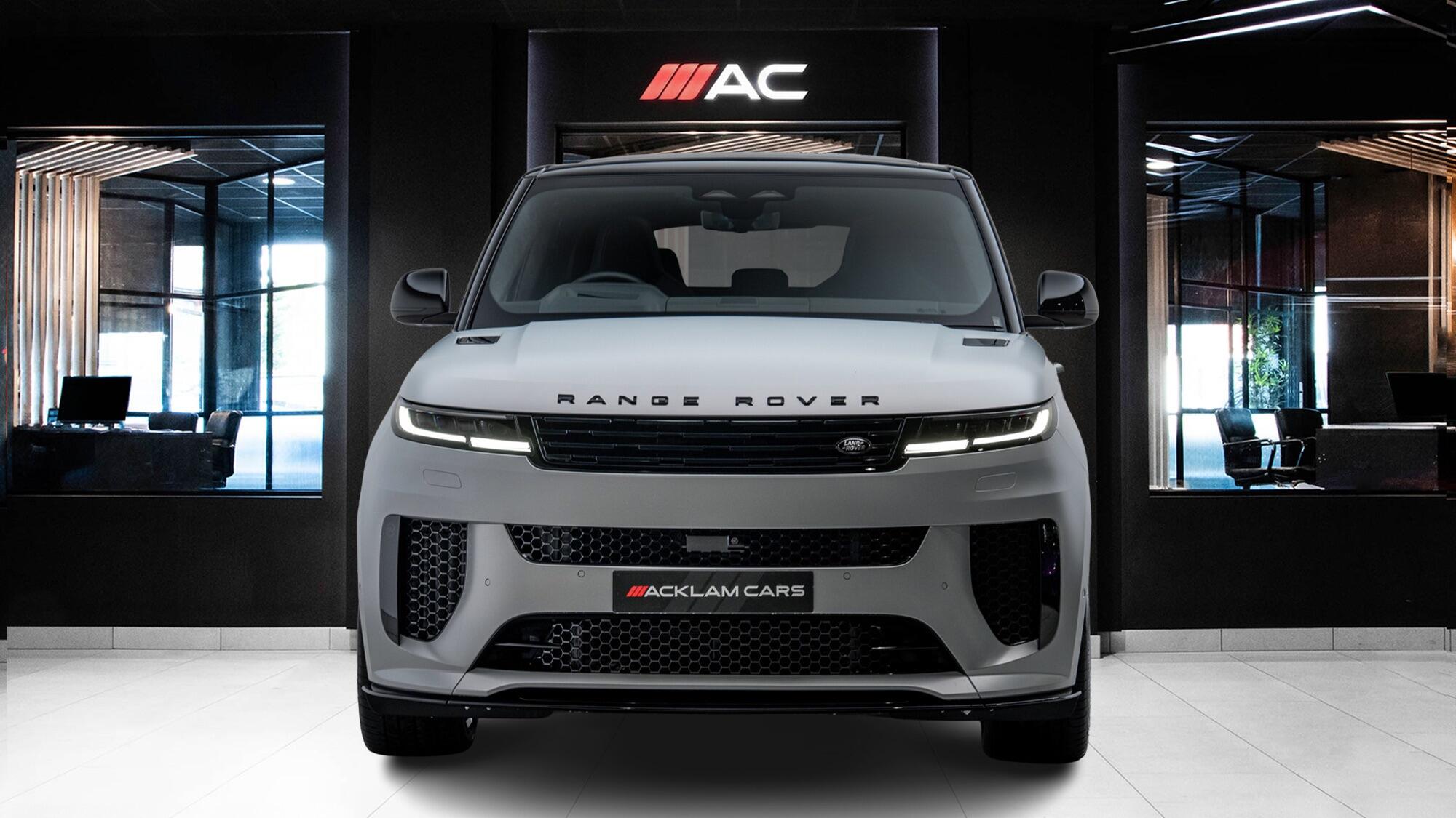 Land Rover Range Rover Sport view 2
