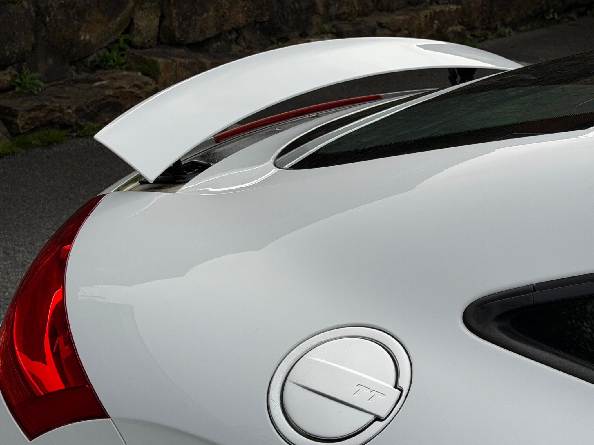 Audi TT view 9