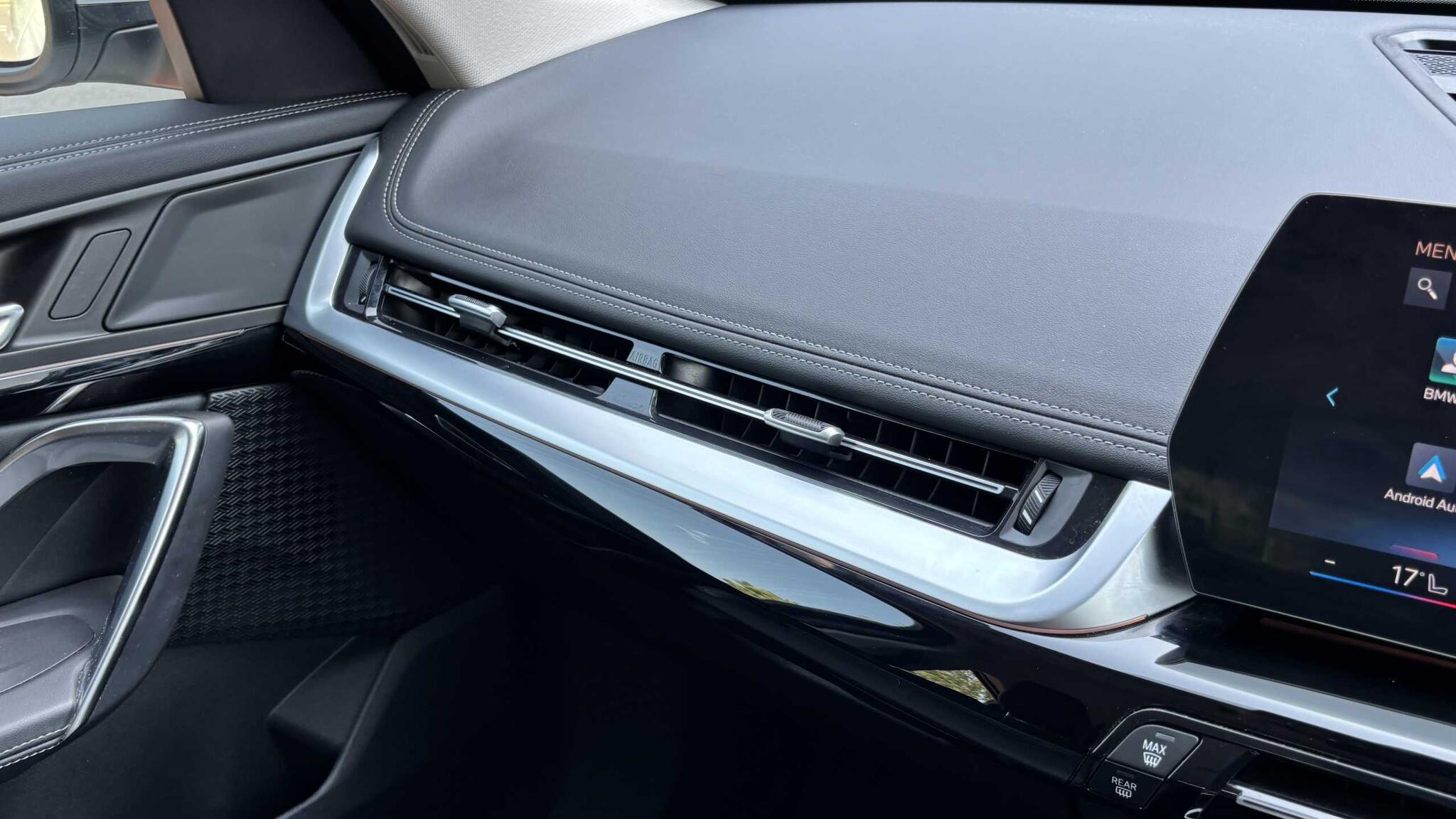 BMW X1 view 21