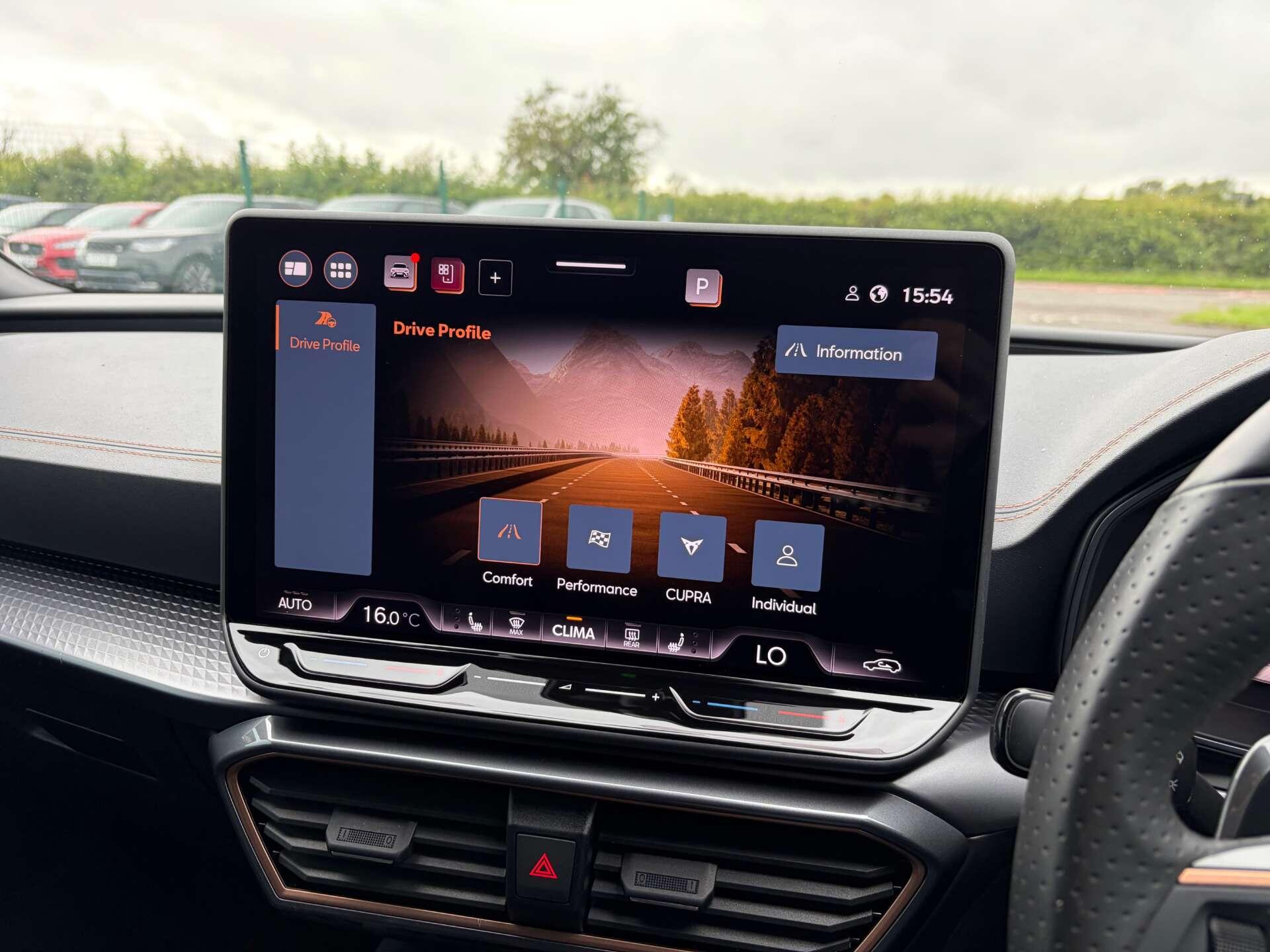 Cupra Leon view 53