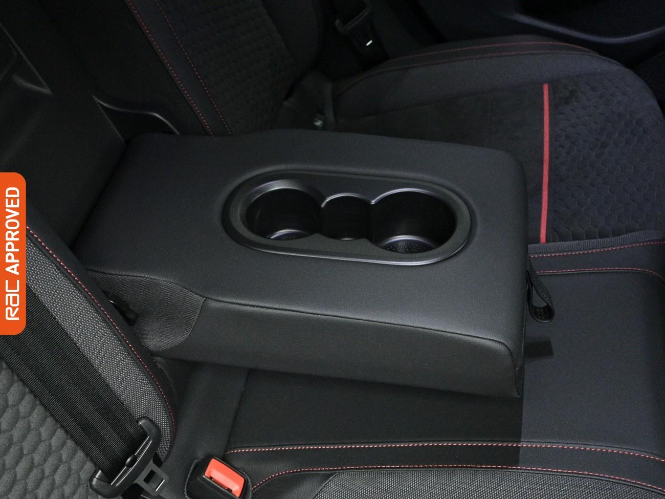 Volkswagen Golf view 24