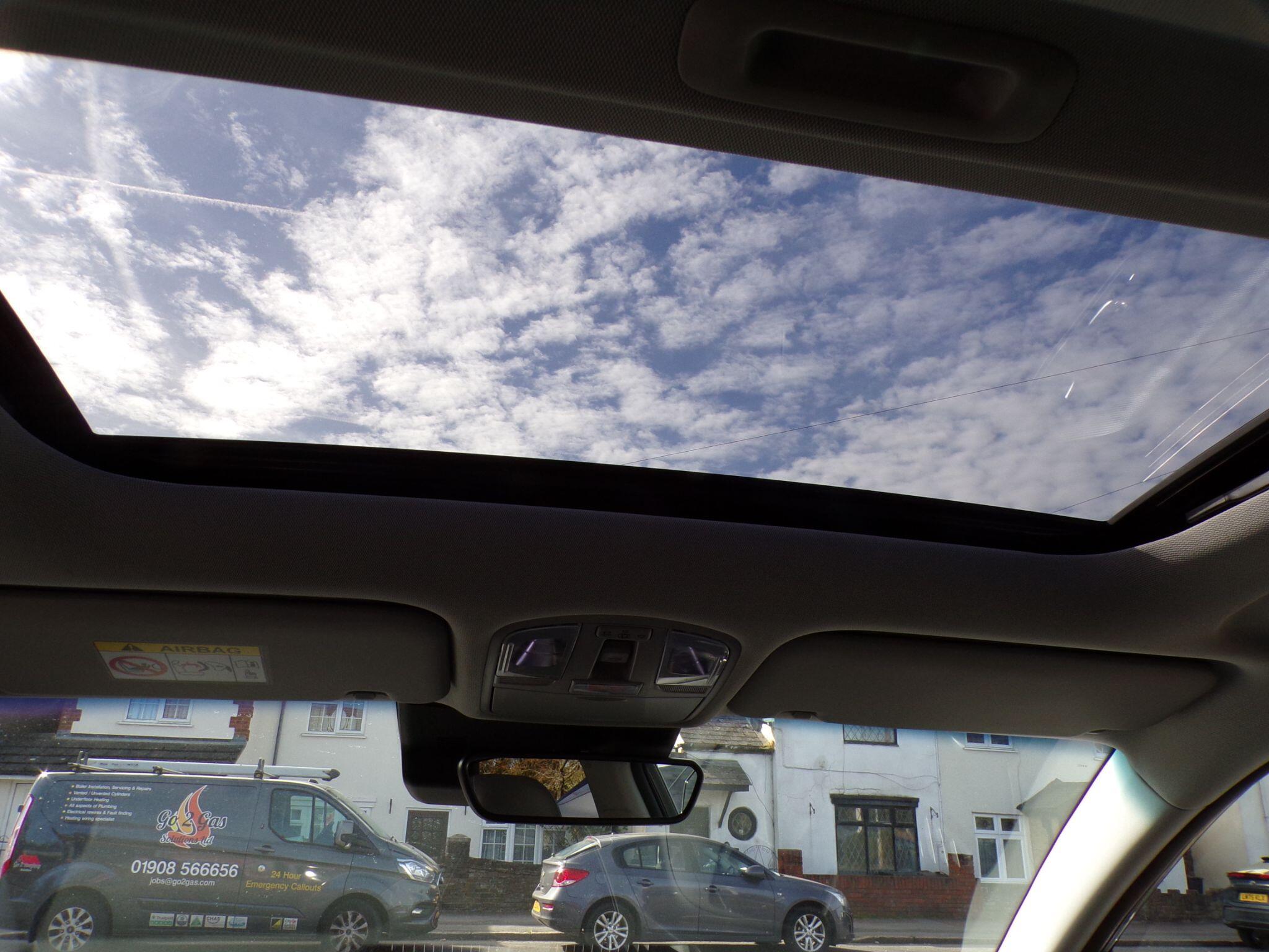 Hyundai Kona view 16